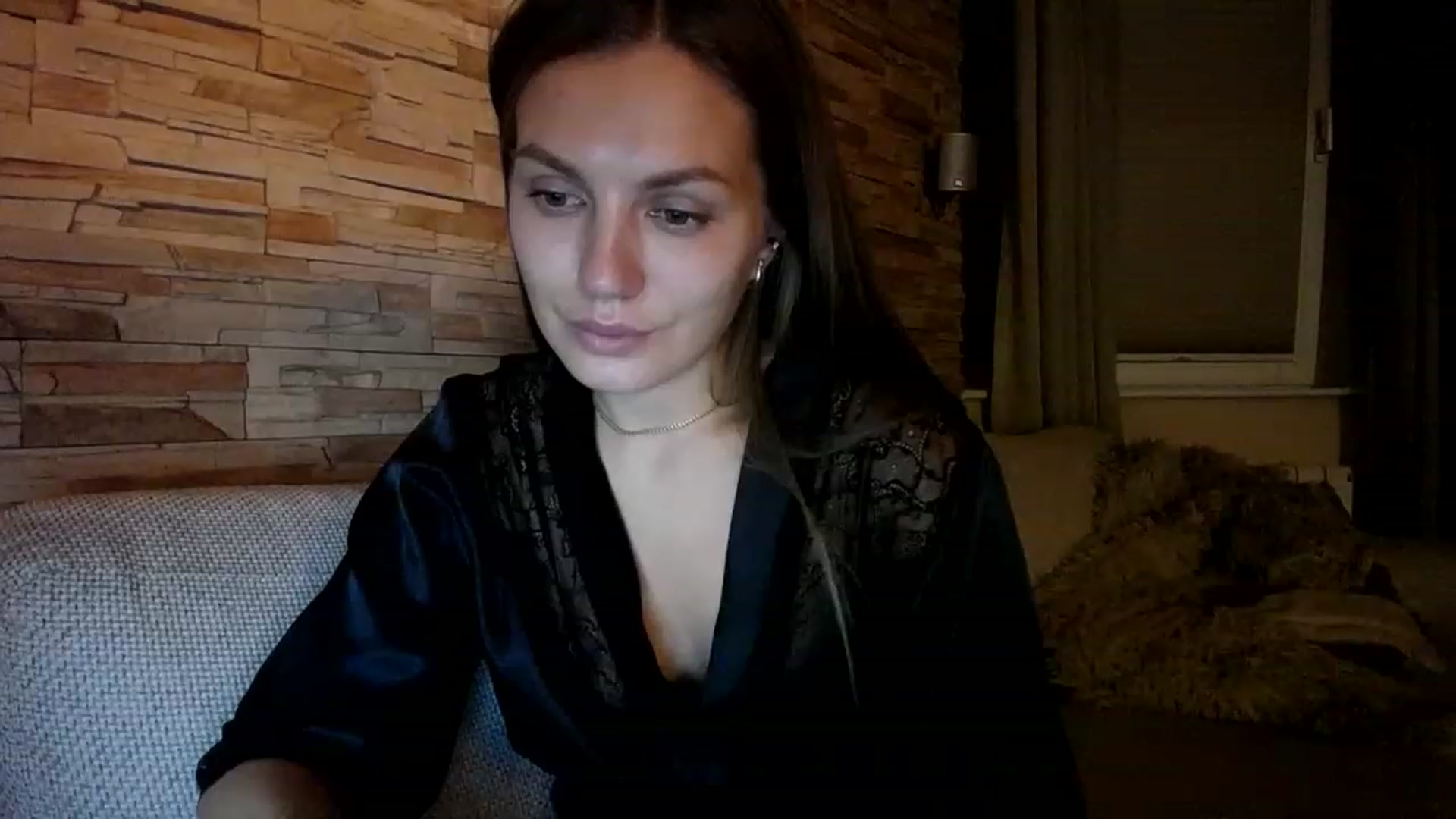 Gallery image thumbnail from Free_Love's myfreecams stream on, 01/05/2023, 21:43 image 14 of 20