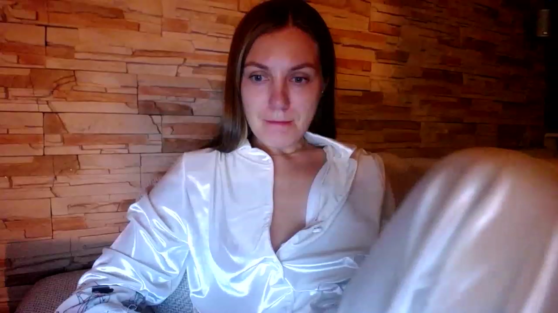 Gallery image thumbnail from Free_Love's myfreecams stream on, 01/27/2023, 21:09 image 5 of 20