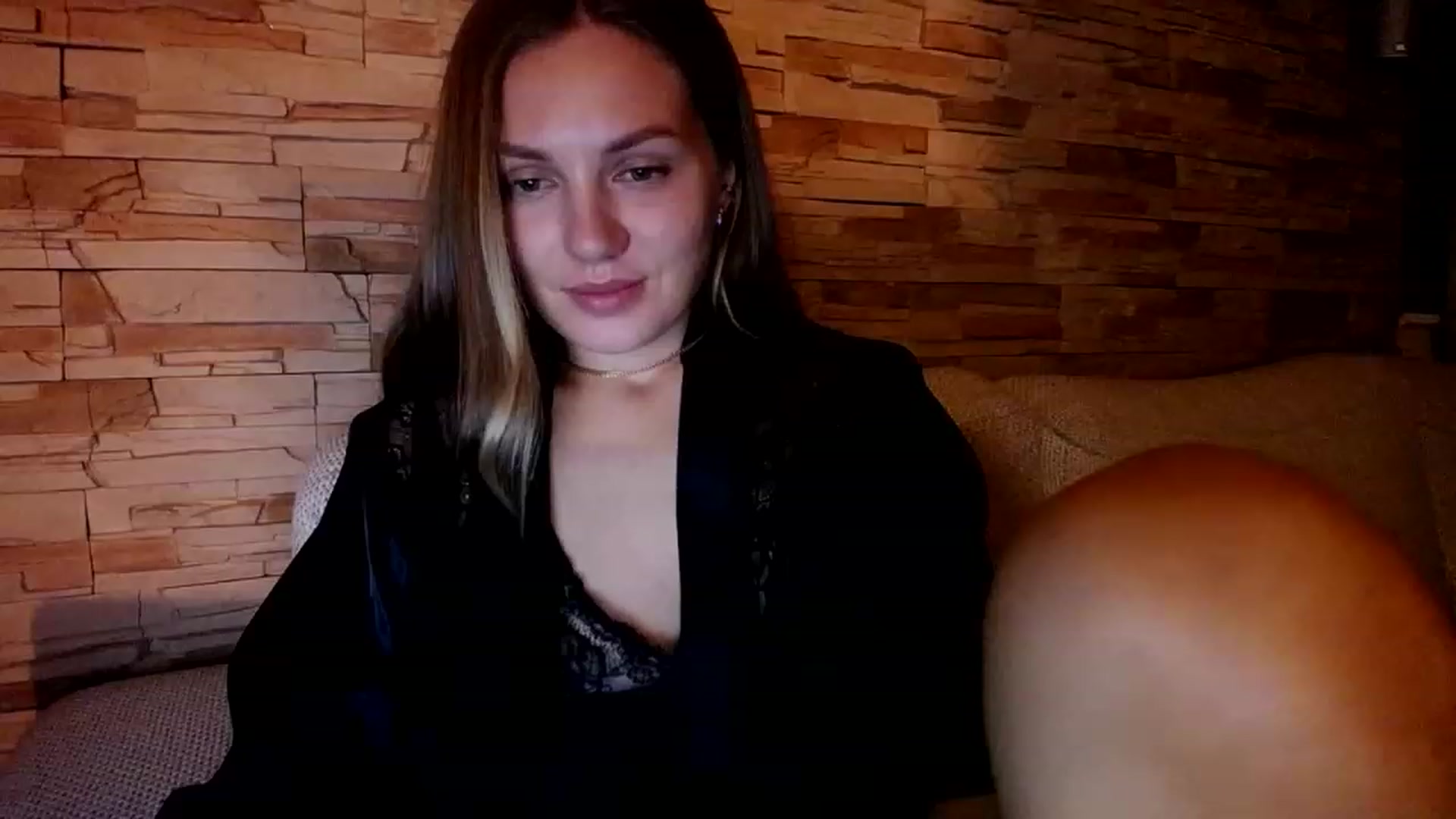 Gallery image thumbnail from Free_Love's myfreecams stream on, 01/28/2023, 21:59 image 18 of 20