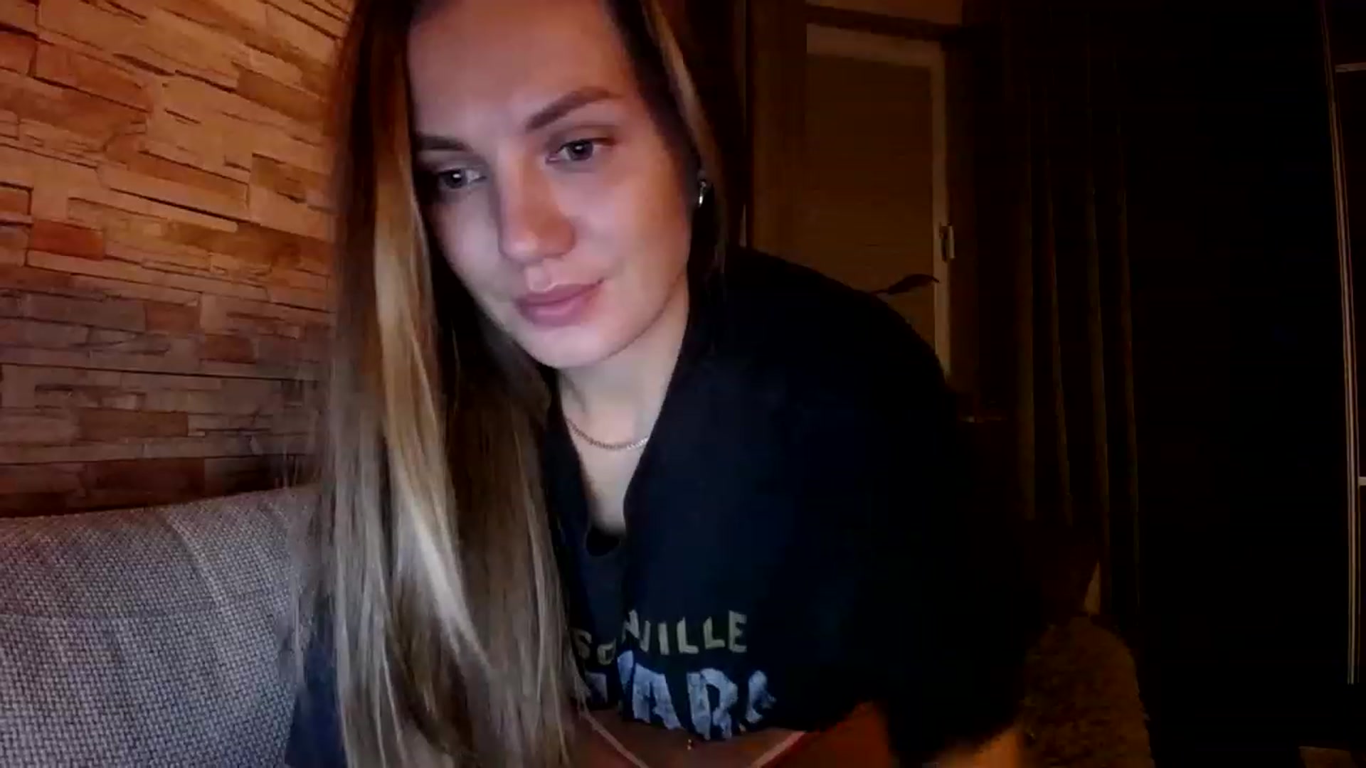 Gallery image thumbnail from Free_Love's myfreecams stream on, 02/01/2023, 20:29 image 18 of 20