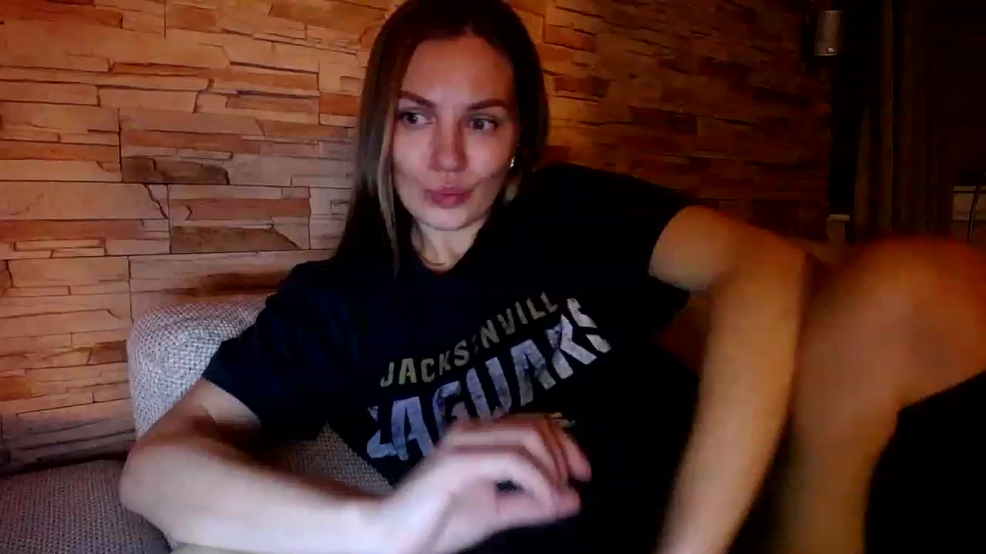 Gallery image thumbnail from Free_Love's myfreecams stream on, 02/01/2023, 21:15 image 4 of 20