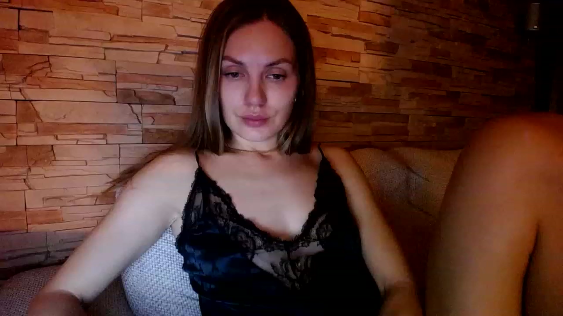 Gallery image thumbnail from Free_Love's myfreecams stream on, 02/27/2023, 21:47 image 11 of 20