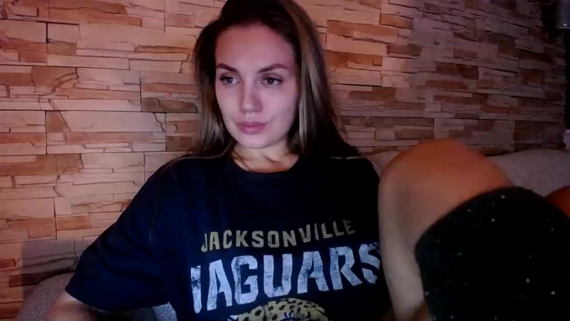Gallery image thumbnail from Free_Love's myfreecams stream on, 03/07/2023, 21:44 image 7 of 20