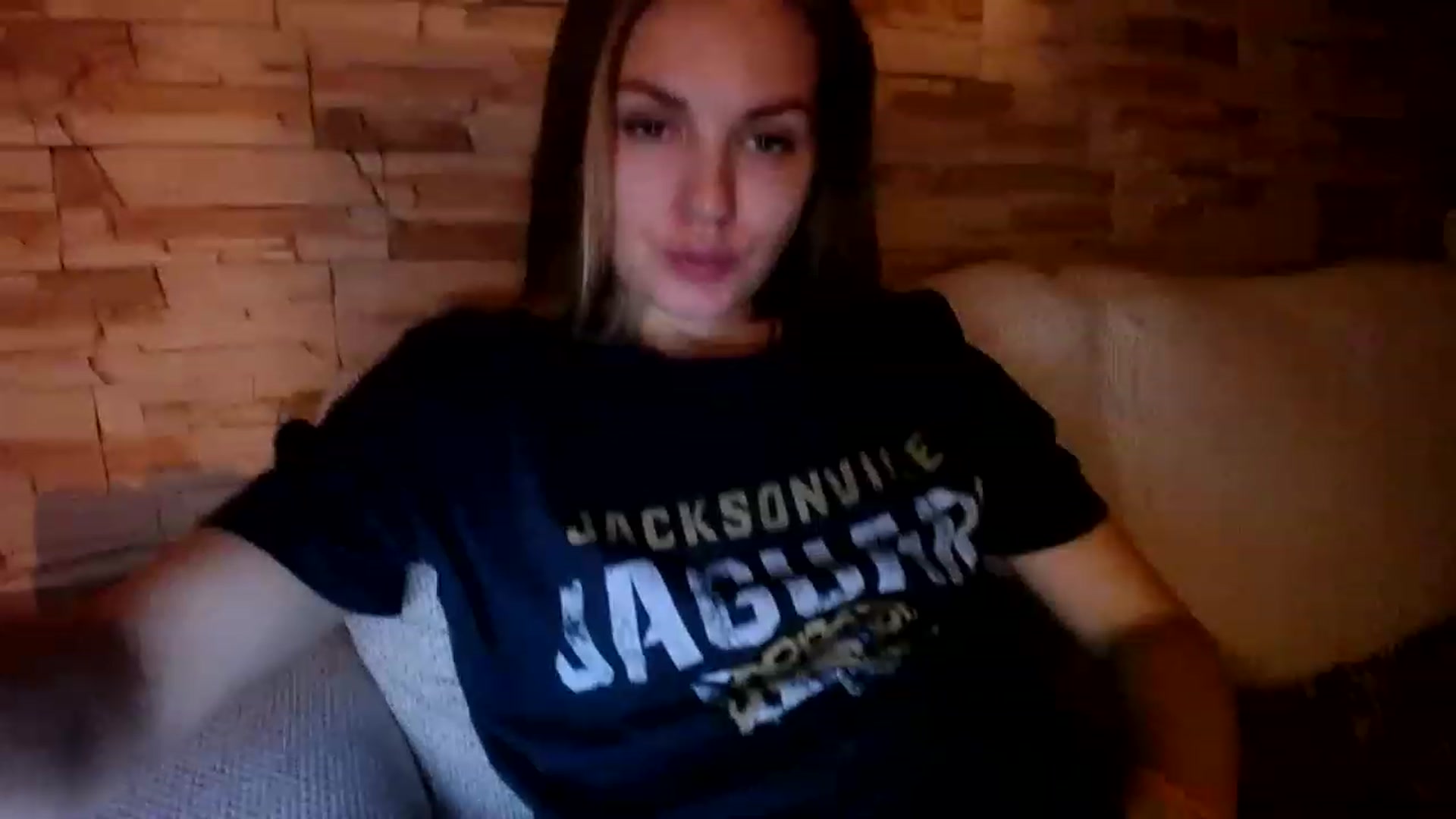 Gallery image thumbnail from Free_Love's myfreecams stream on, 03/07/2023, 21:44 image 18 of 20