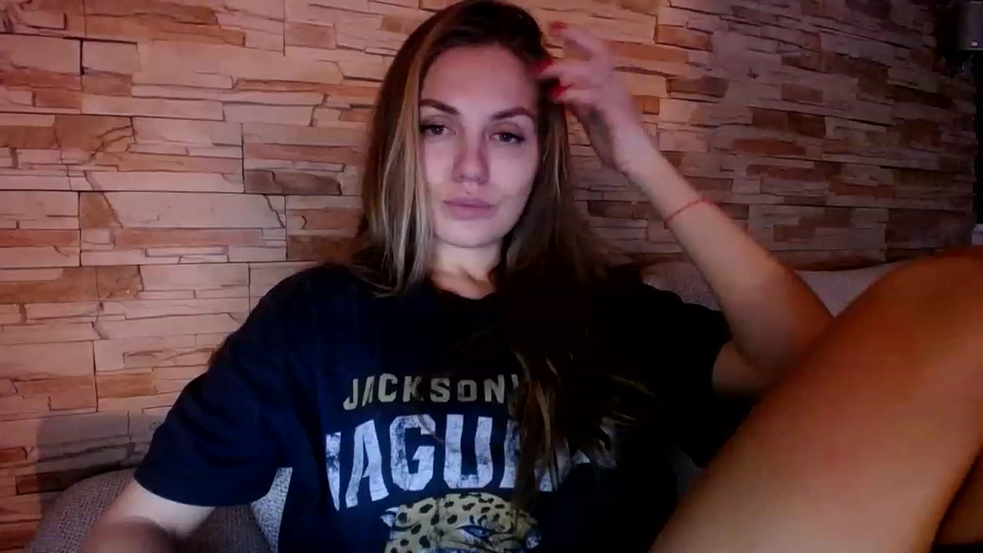Gallery image thumbnail from Free_Love's myfreecams stream on, 03/07/2023, 21:44 image 9 of 20