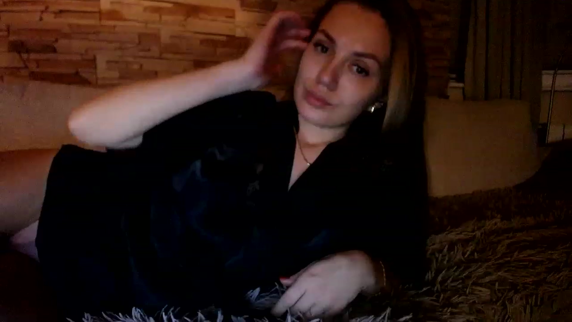 Gallery image thumbnail from Free_Love's myfreecams stream on, 03/09/2023, 22:44 image 2 of 20