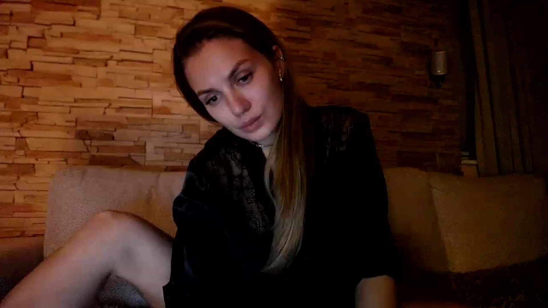 Gallery image thumbnail from Free_Love's myfreecams stream on, 03/09/2023, 22:44 image 12 of 20