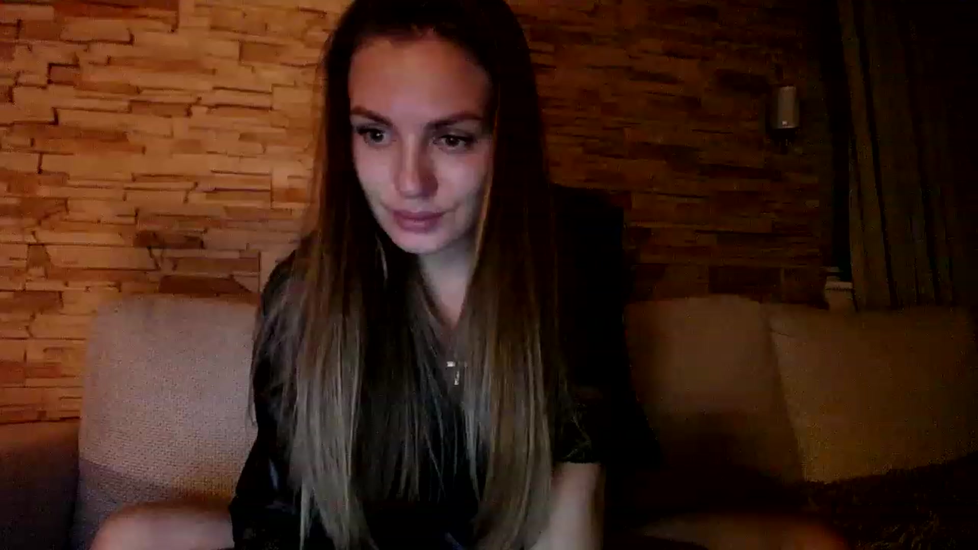 Gallery image thumbnail from Free_Love's myfreecams stream on, 03/09/2023, 22:44 image 11 of 20