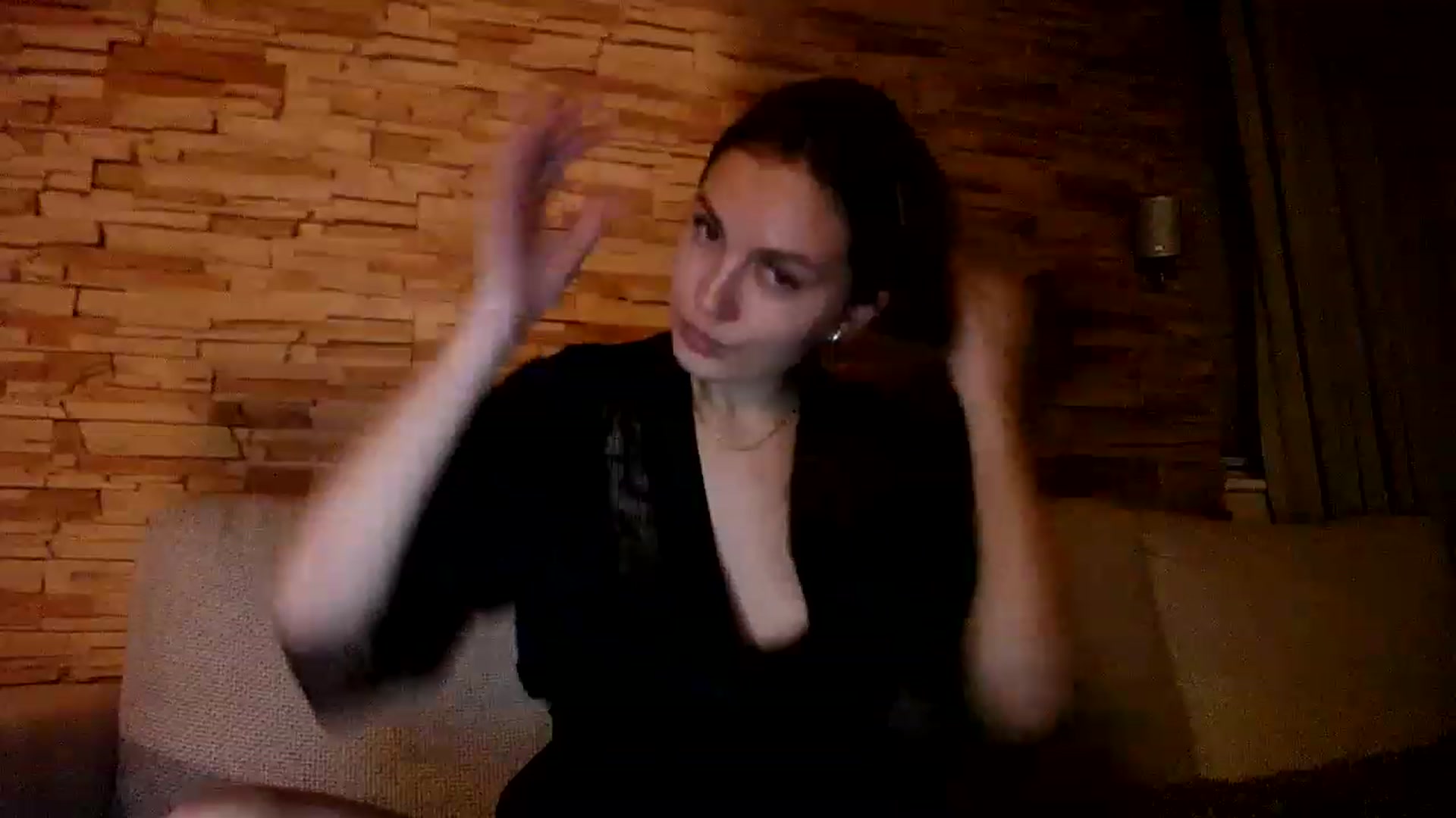 Gallery image thumbnail from Free_Love's myfreecams stream on, 03/09/2023, 22:44 image 16 of 20