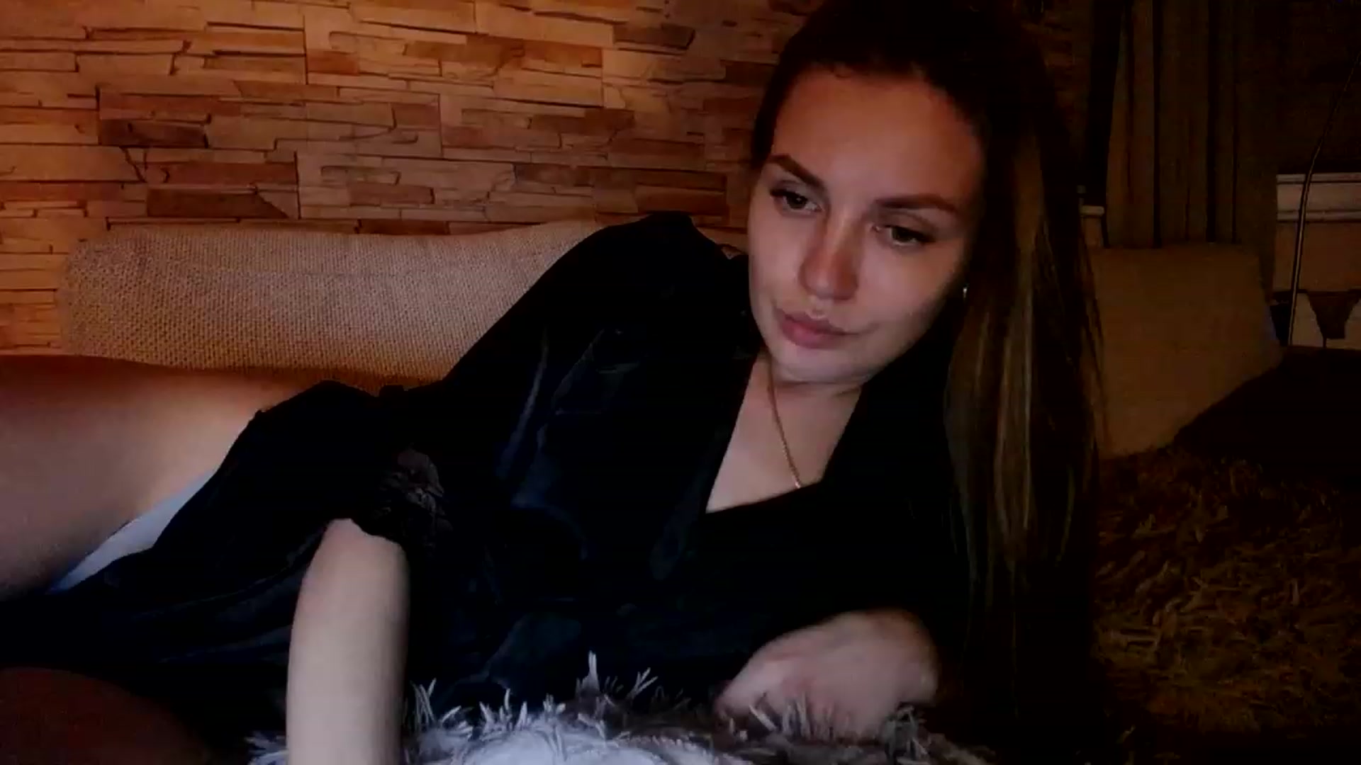 Gallery image thumbnail from Free_Love's myfreecams stream on, 03/16/2023, 21:32 image 6 of 20