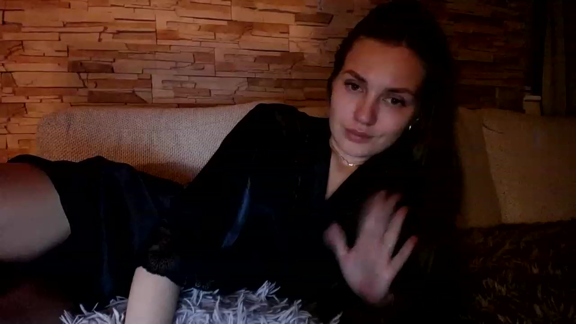 Gallery image thumbnail from Free_Love's myfreecams stream on, 03/17/2023, 21:54 image 11 of 20