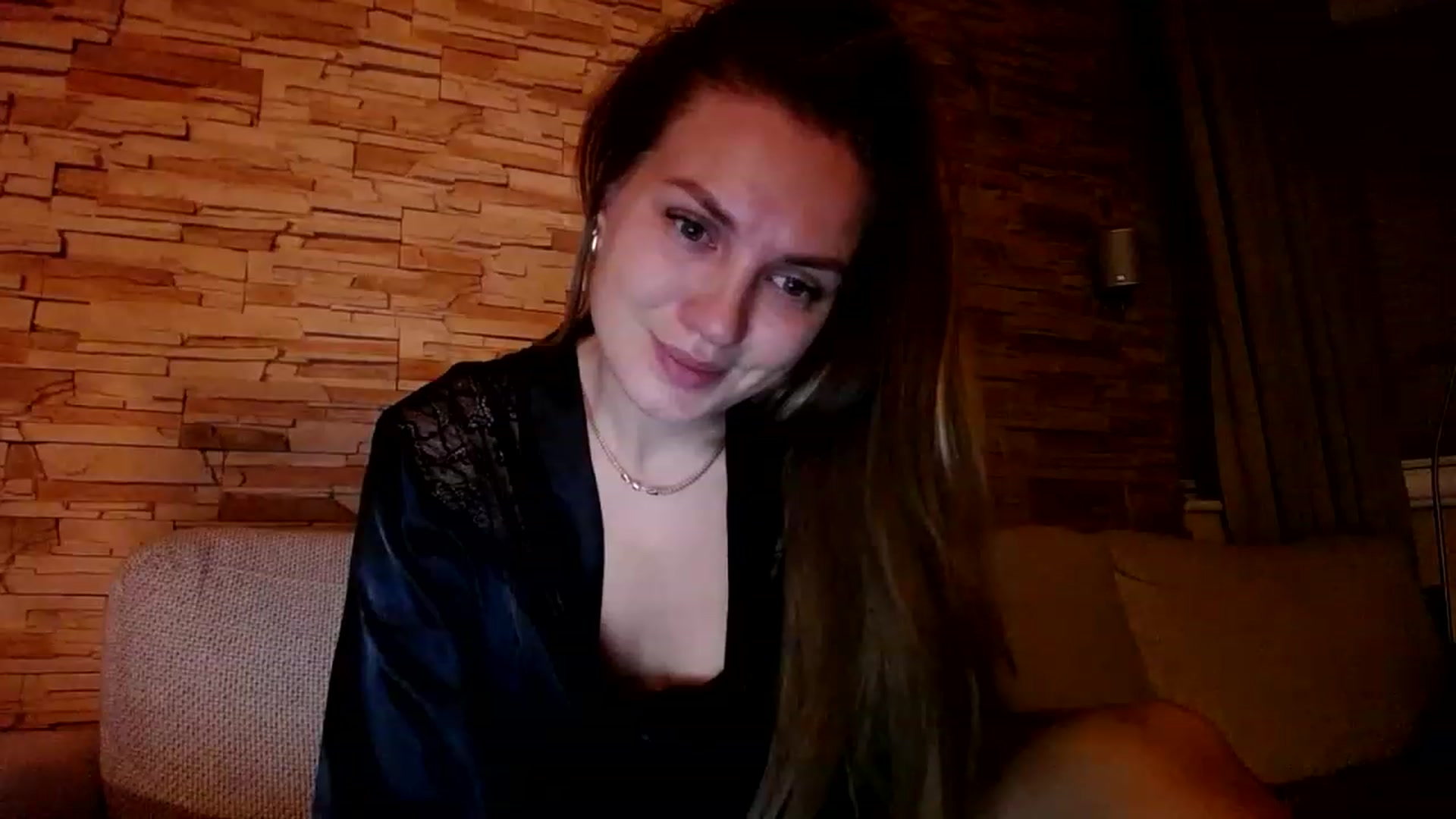 Gallery image thumbnail from Free_Love's myfreecams stream on, 03/17/2023, 21:54 image 5 of 20