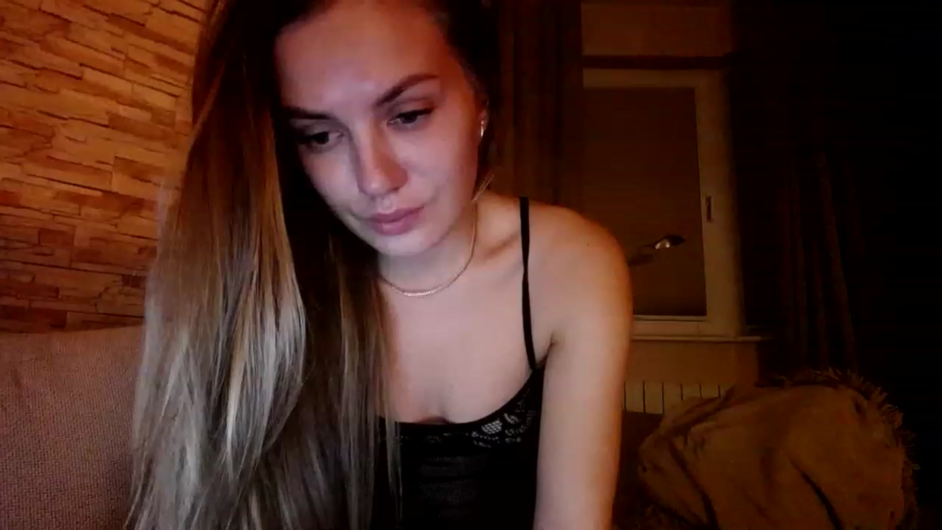 Gallery image thumbnail from Free_Love's myfreecams stream on, 04/09/2023, 20:56 image 19 of 20