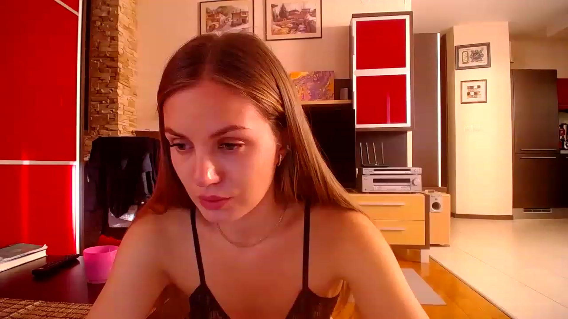 Gallery image thumbnail from Free_Love's myfreecams stream on, 04/12/2023, 15:48 image 15 of 20