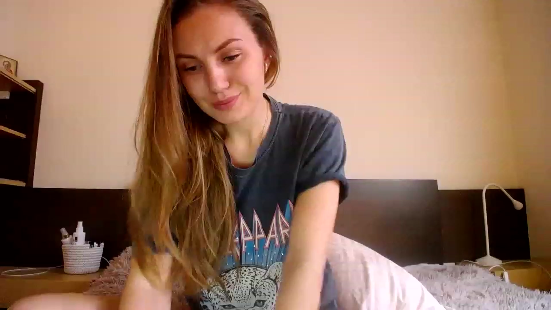 Gallery image thumbnail from Free_Love's myfreecams stream on, 04/30/2023, 15:19 image 20 of 20