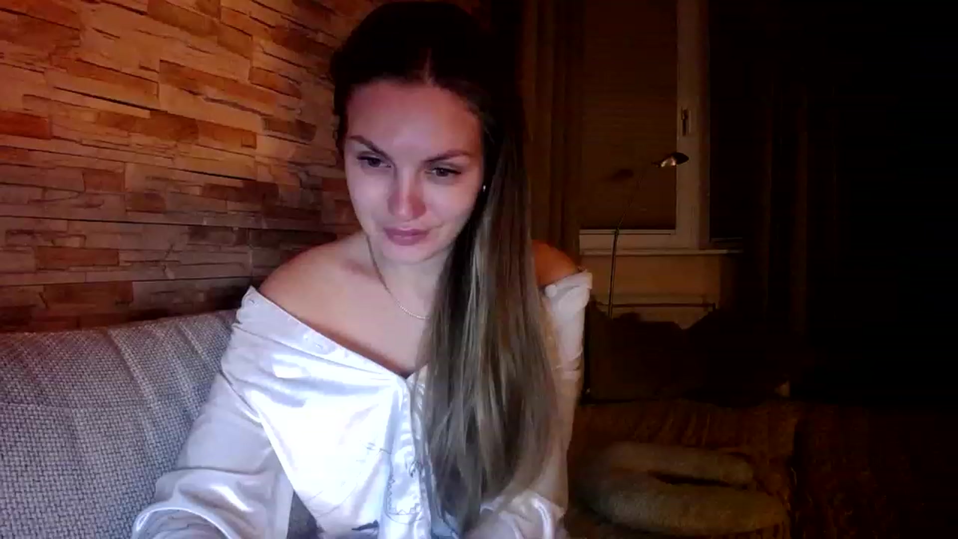 Gallery image thumbnail from Free_Love's myfreecams stream on, 05/13/2023, 21:27 image 13 of 20