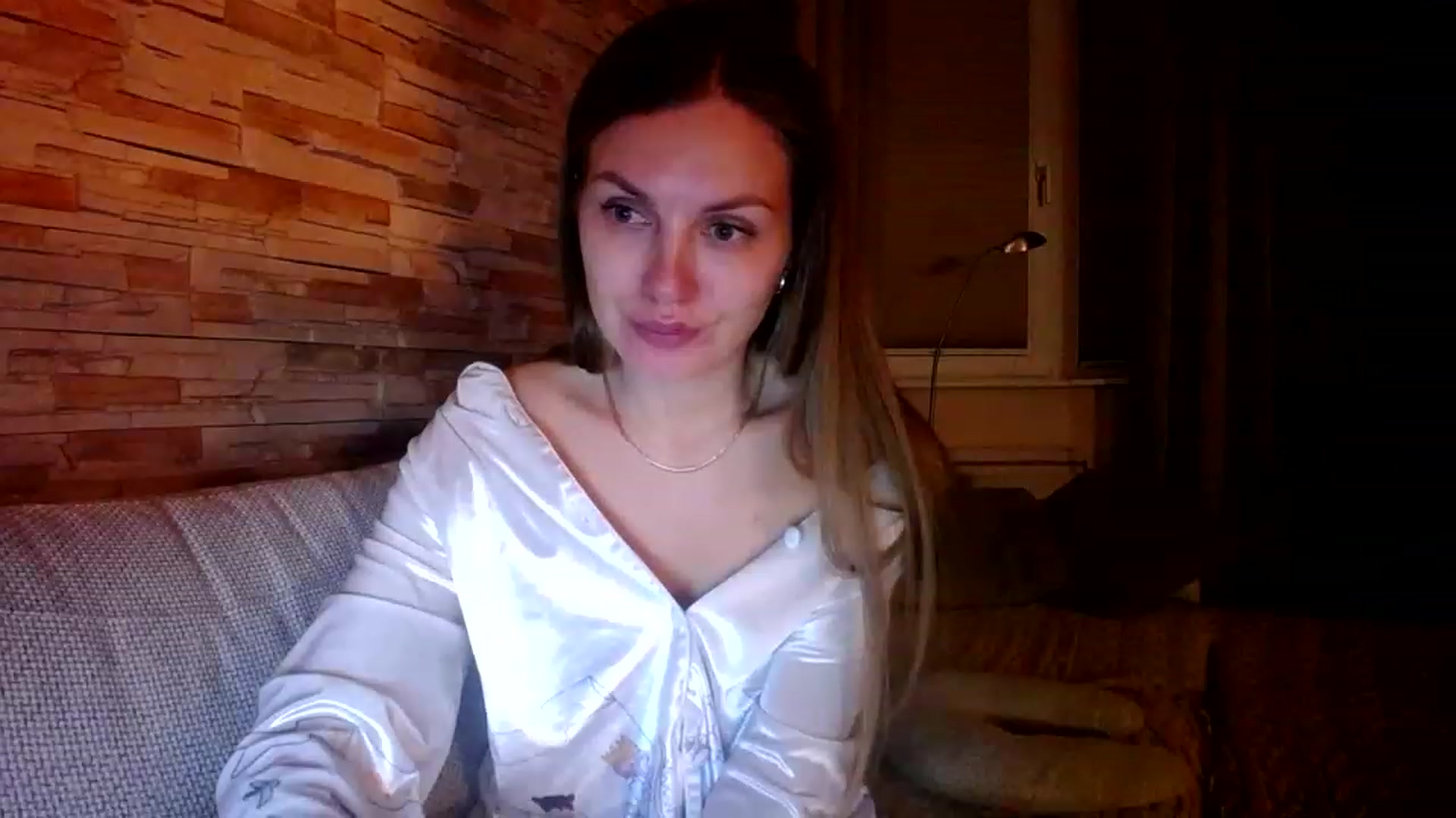 Gallery image thumbnail from Free_Love's myfreecams stream on, 05/13/2023, 21:27 image 8 of 20