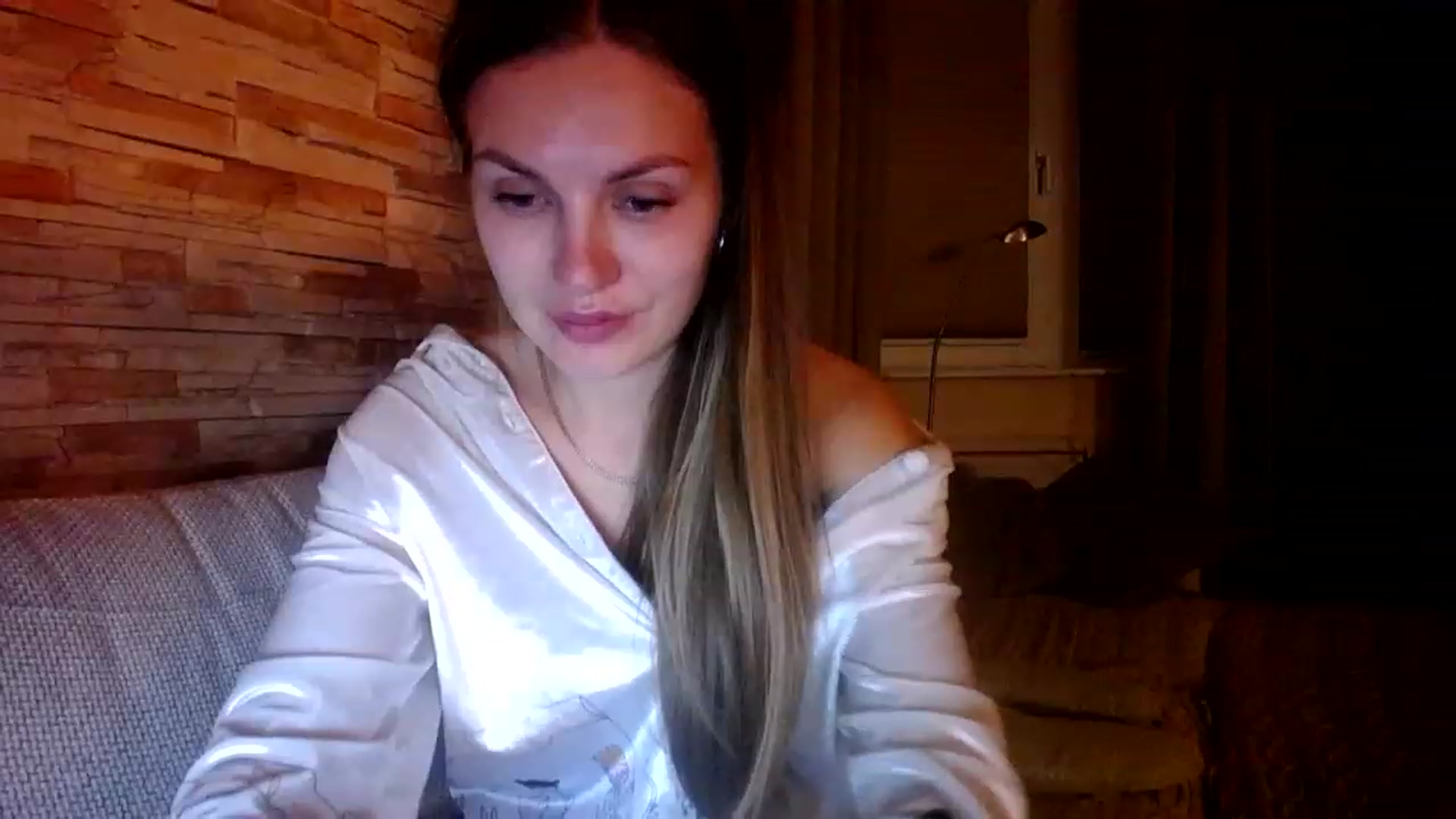 Gallery image thumbnail from Free_Love's myfreecams stream on, 05/13/2023, 21:27 image 15 of 20
