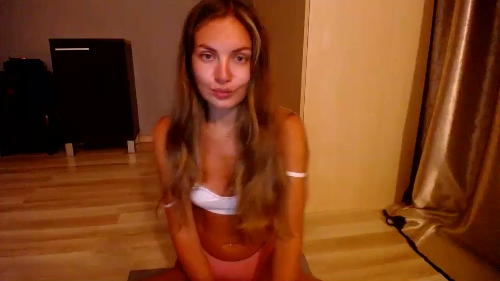 Gallery image thumbnail from Free_Love's myfreecams stream on, 06/30/2023, 19:41 image 20 of 20