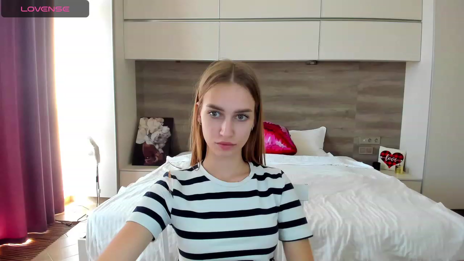 Gallery image thumbnail from FrenchFry's myfreecams stream on, 09/25/2023, 11:32 image 10 of 20