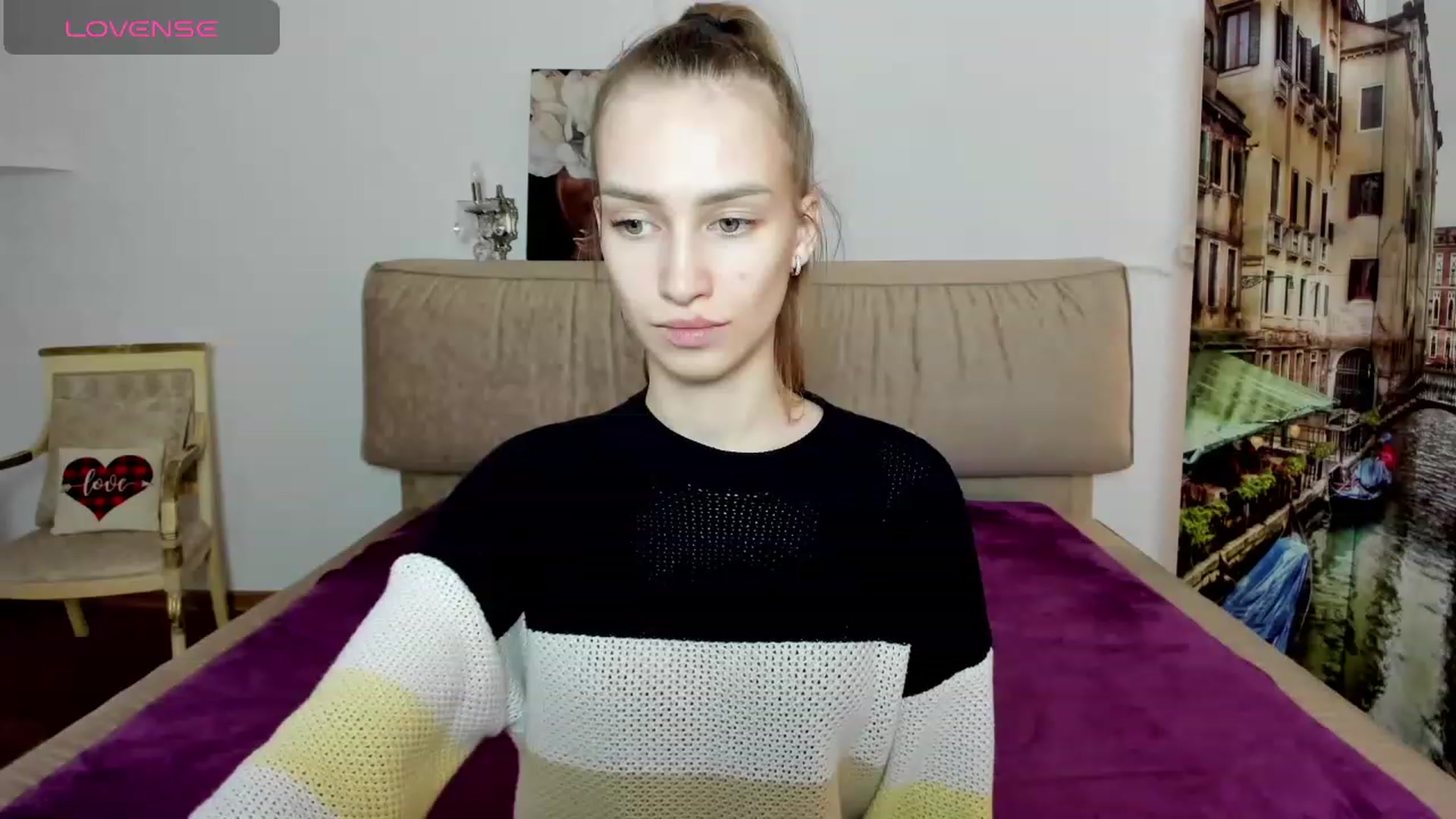 Gallery image thumbnail from FrenchFry's myfreecams stream on, 01/14/2024, 11:24 image 12 of 20