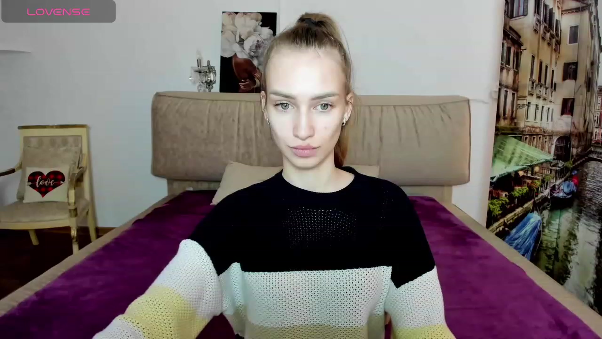 Gallery image thumbnail from FrenchFry's myfreecams stream on, 01/14/2024, 11:24 image 3 of 20