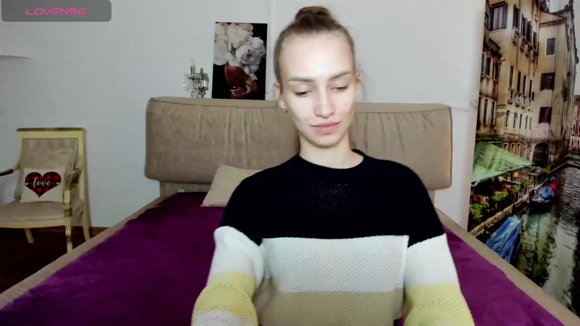 Gallery image thumbnail from FrenchFry's myfreecams stream on, 01/14/2024, 11:24 image 16 of 20