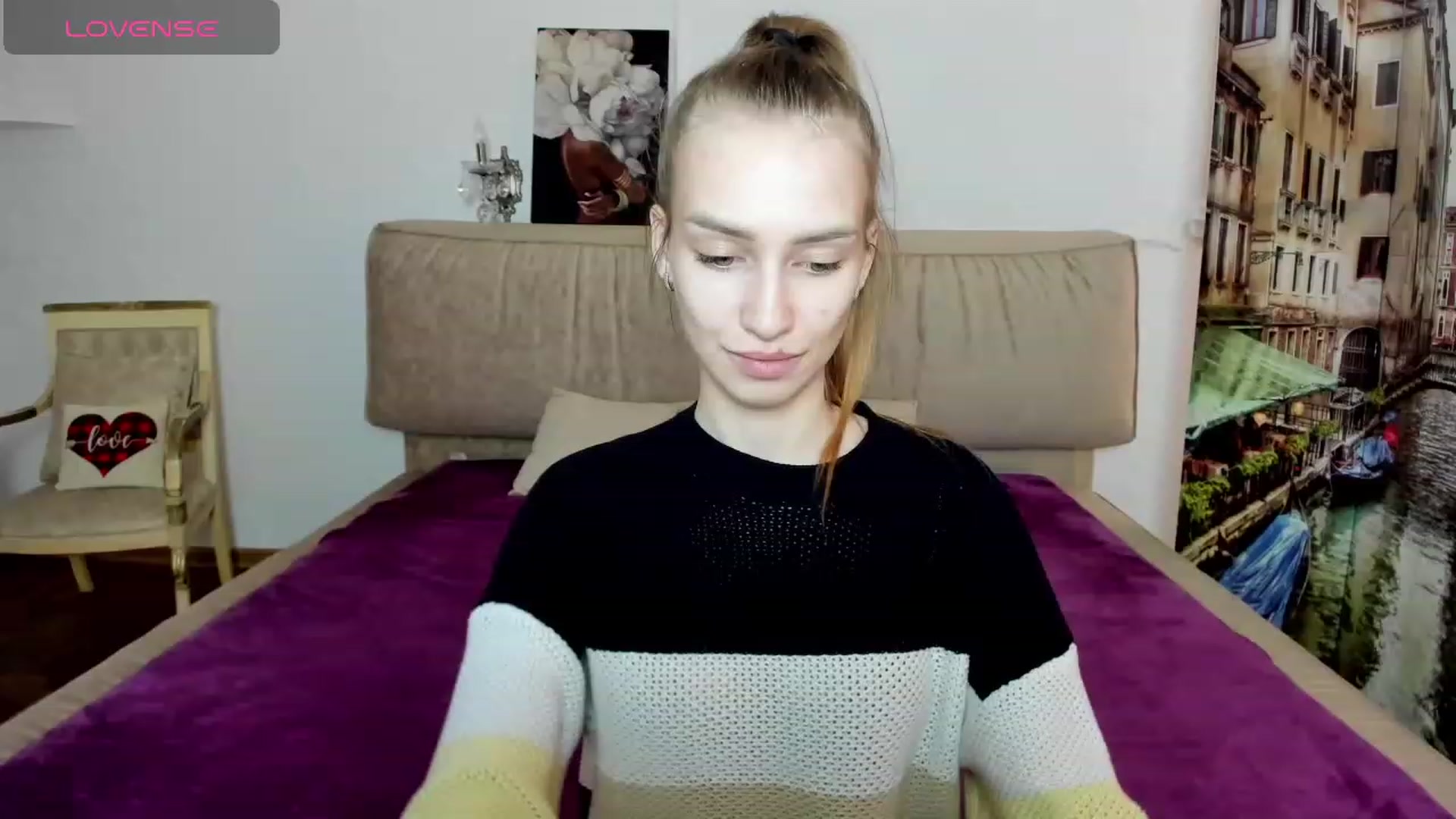 Gallery image thumbnail from FrenchFry's myfreecams stream on, 01/14/2024, 11:24 image 1 of 20