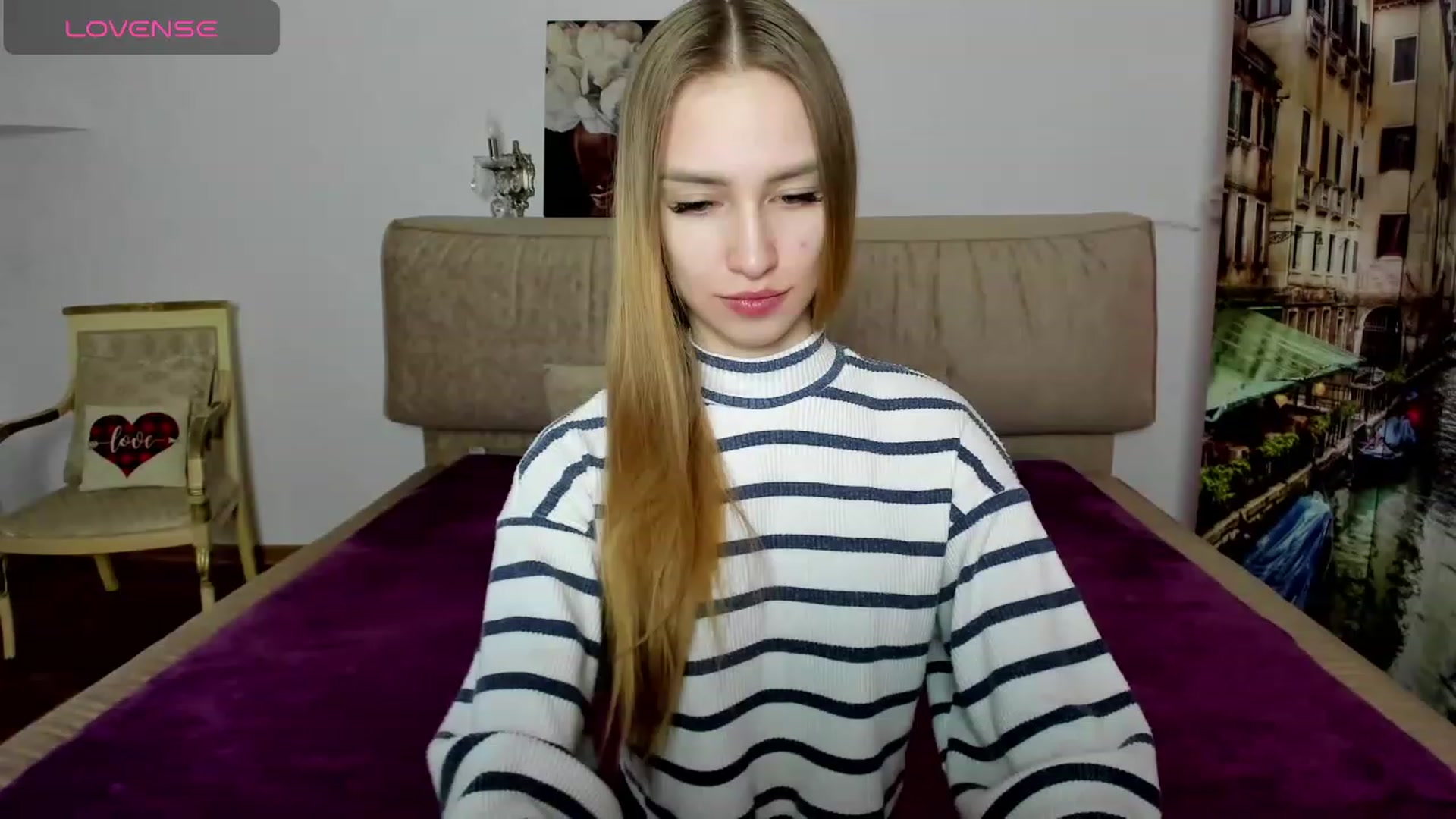 Gallery image thumbnail from FrenchFry's myfreecams stream on, 01/16/2024, 08:43 image 12 of 20