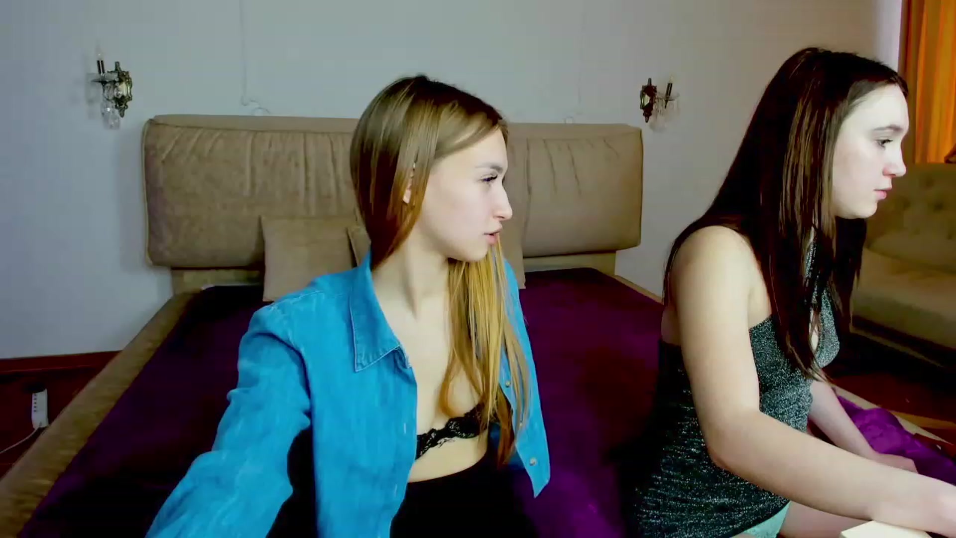 Gallery image thumbnail from FrenchFry's myfreecams stream on, 01/30/2024, 12:58 image 10 of 20