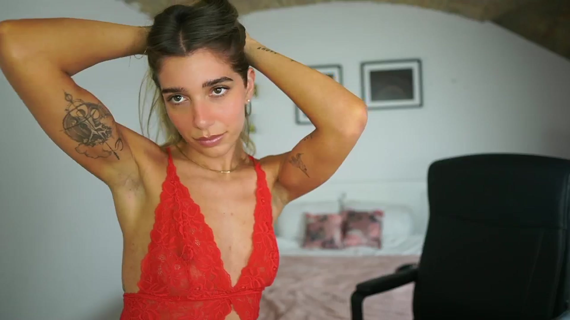 Gallery image thumbnail from French_love21's myfreecams stream on, 07/14/2025, 12:25 image 7 of 20