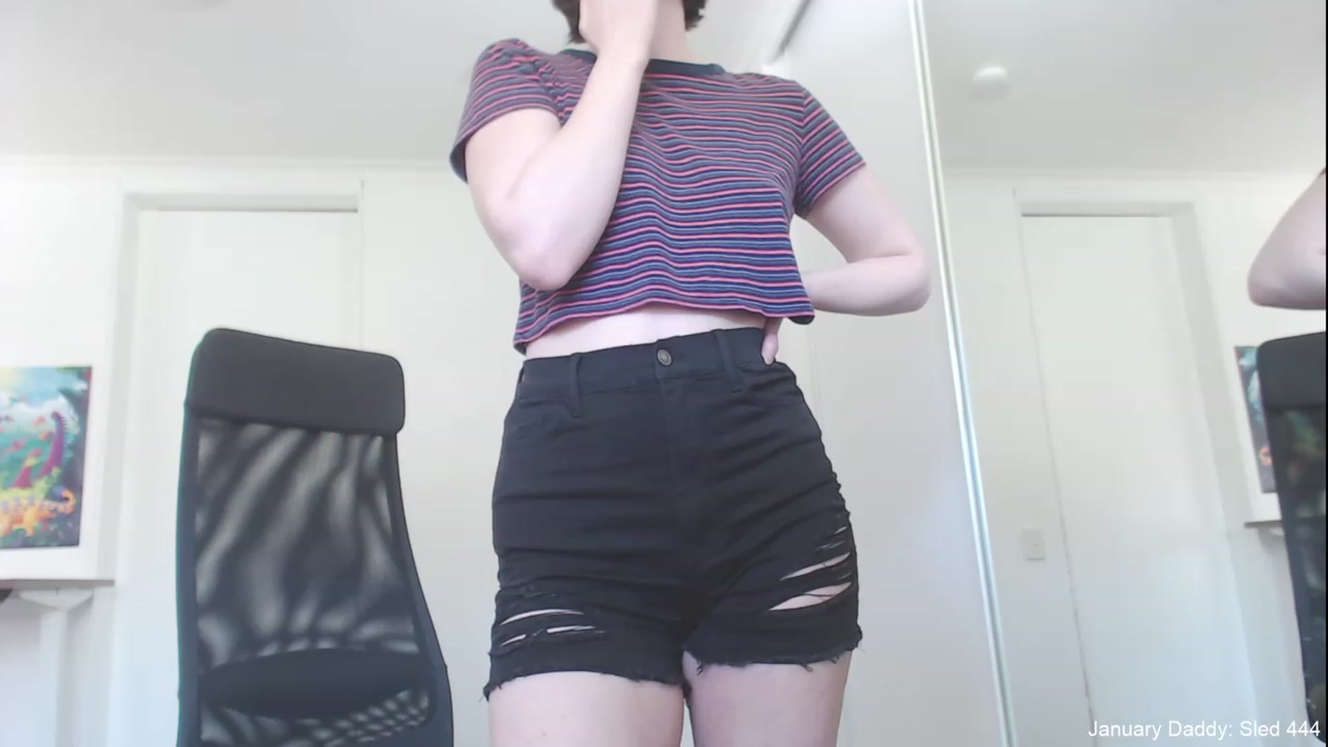 Gallery image thumbnail from FreyFrey_'s myfreecams stream on, 01/04/2023, 02:35 image 14 of 20