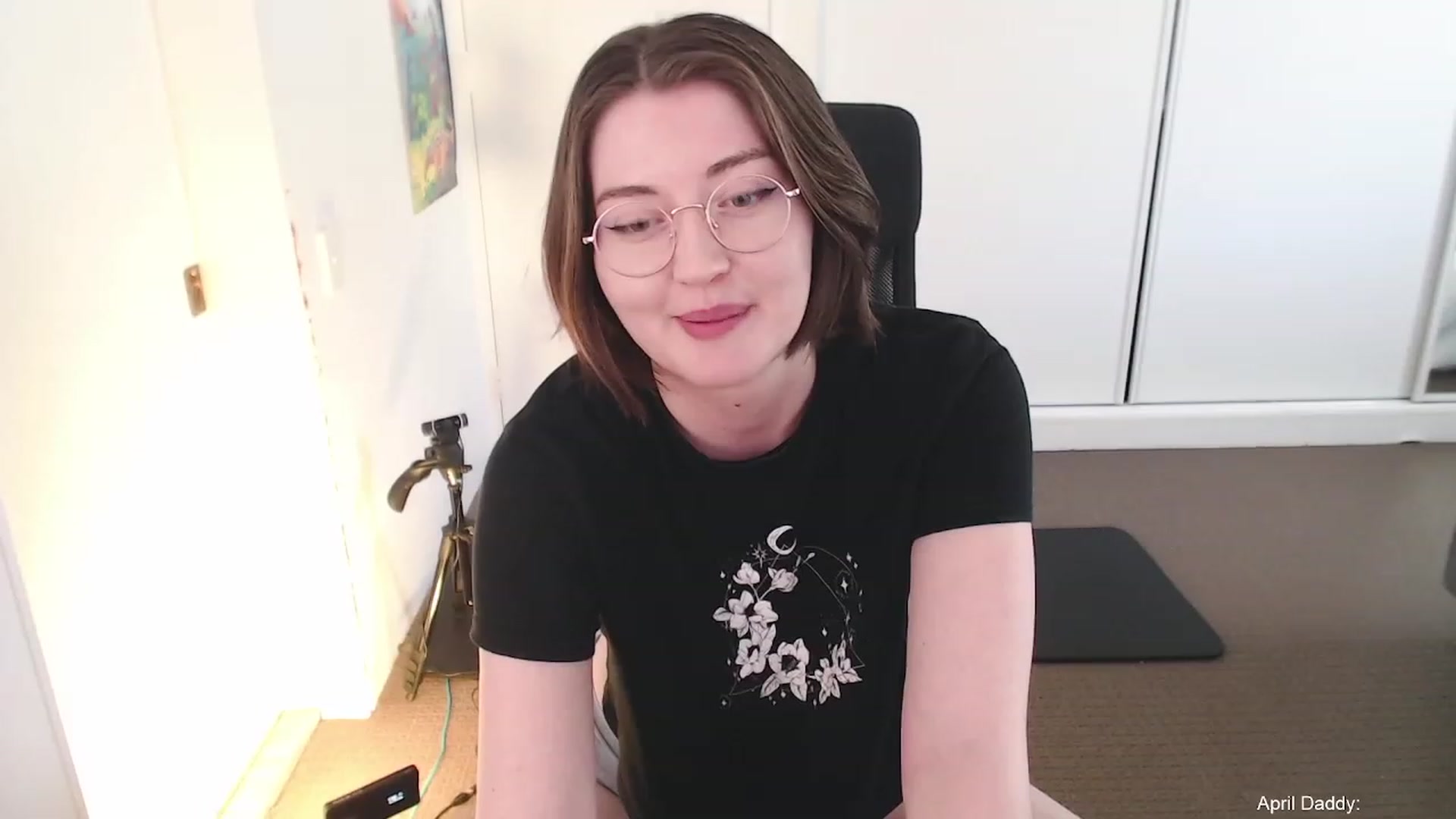 Gallery image thumbnail from FreyFrey_'s myfreecams stream on, 04/08/2023, 03:04 image 19 of 20