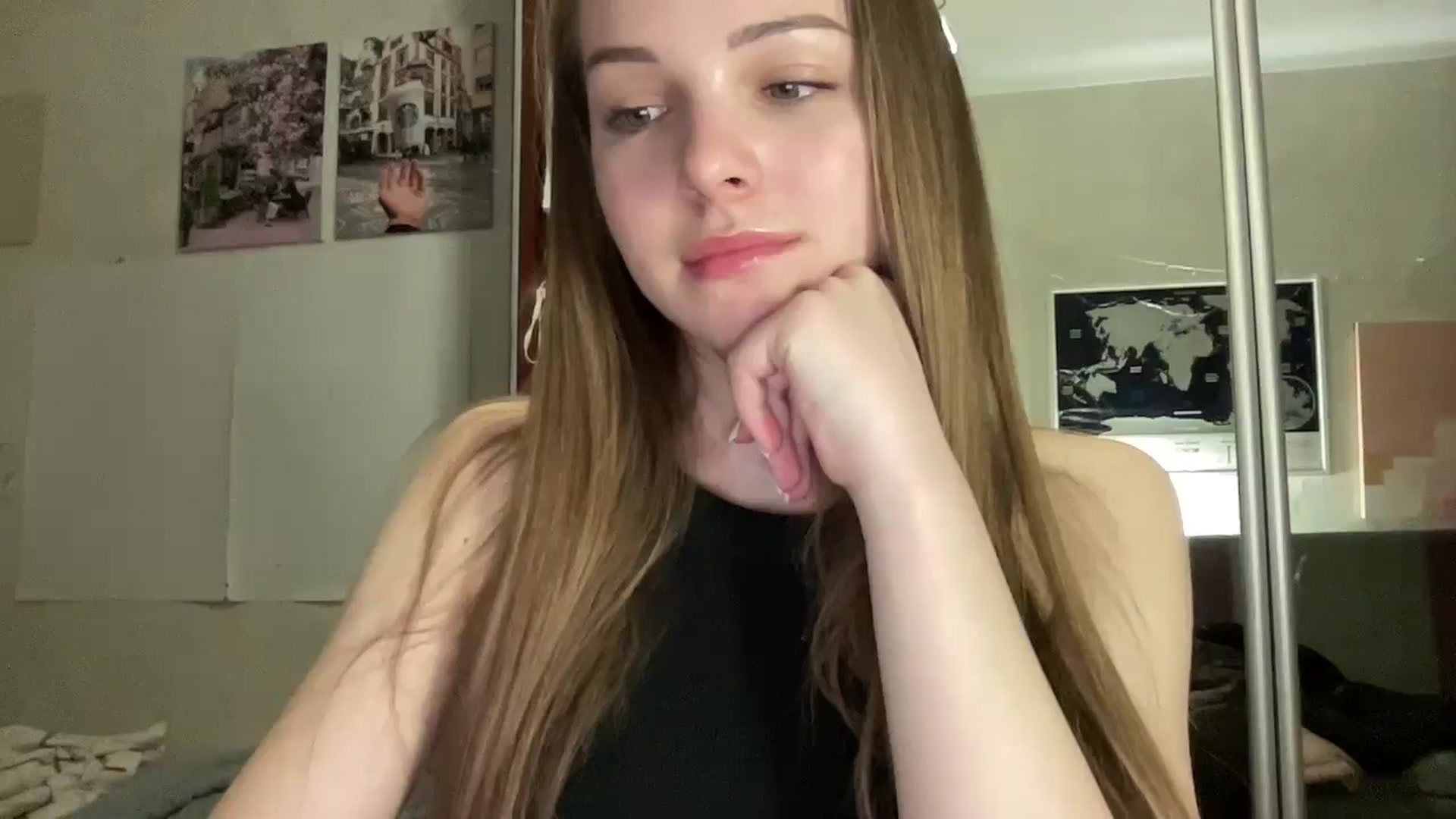 Gallery image thumbnail from FreyaPulse's myfreecams stream on, 04/15/2026, 18:59 image 9 of 20