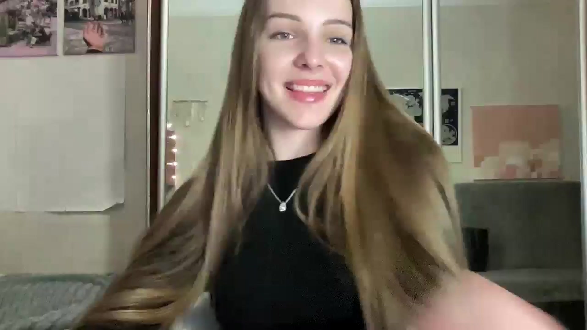 Gallery image thumbnail from FreyaPulse's myfreecams stream on, 04/20/2026, 18:19 image 1 of 20