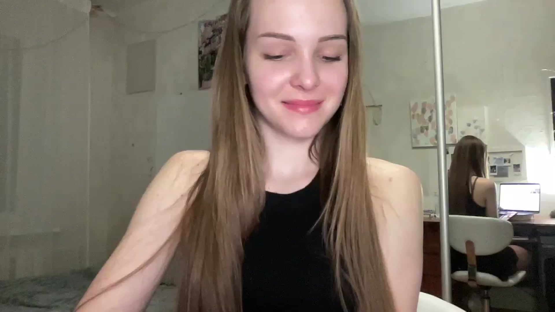 Gallery image thumbnail from FreyaPulse's myfreecams stream on, 04/23/2026, 19:34 image 3 of 20