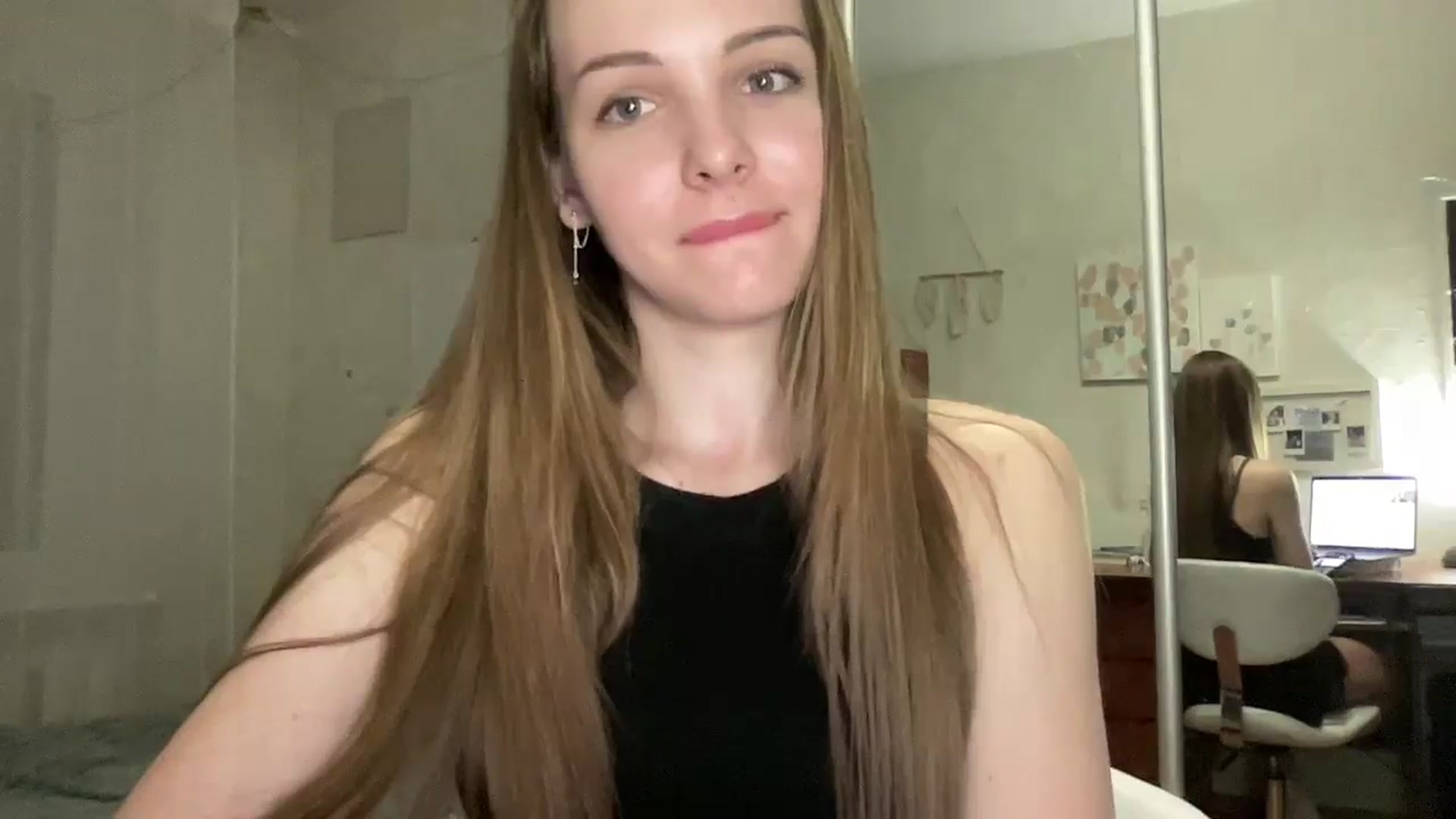 Gallery image thumbnail from FreyaPulse's myfreecams stream on, 04/23/2026, 19:34 image 6 of 20