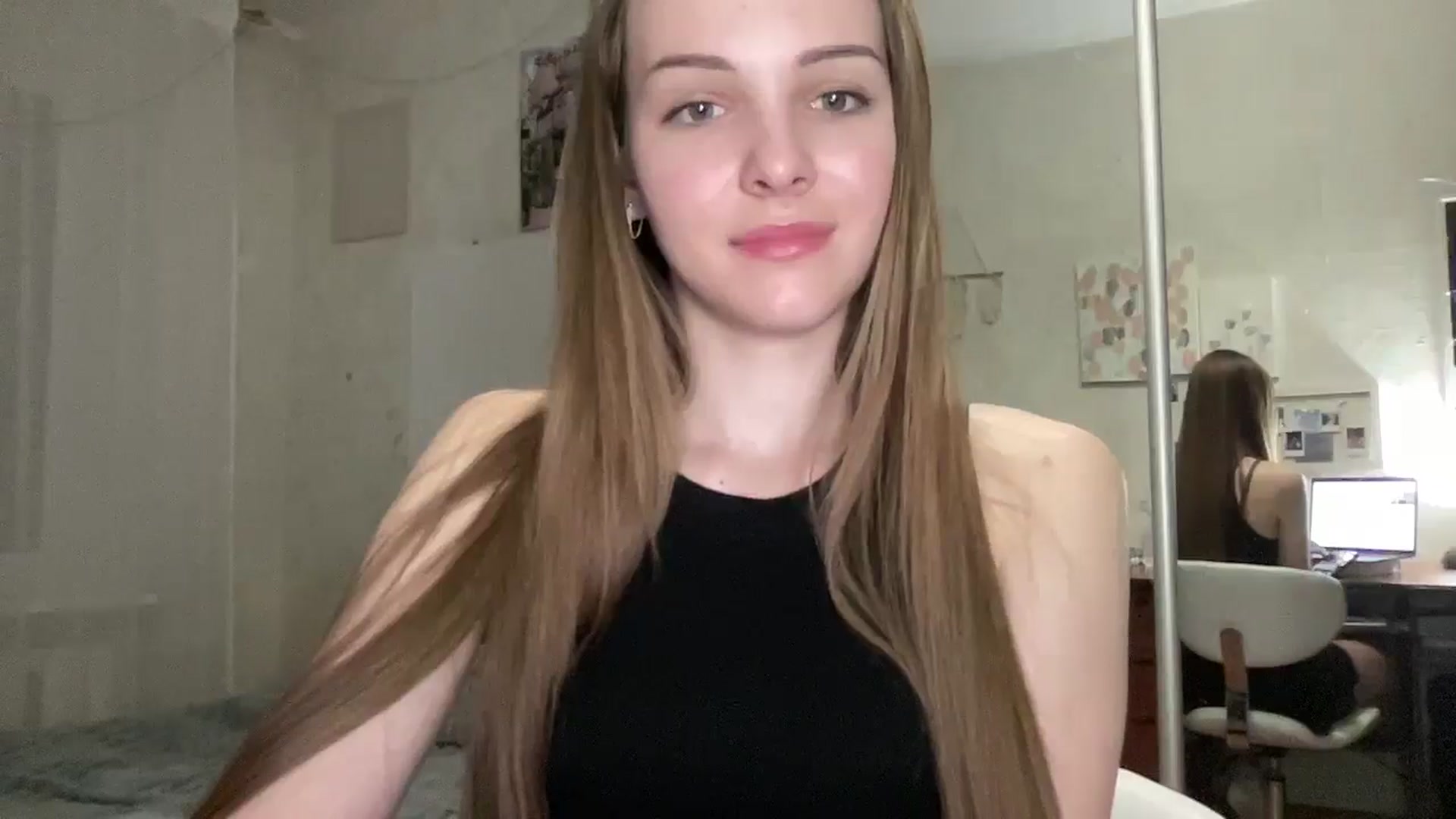 Gallery image thumbnail from FreyaPulse's myfreecams stream on, 04/23/2026, 19:34 image 2 of 20