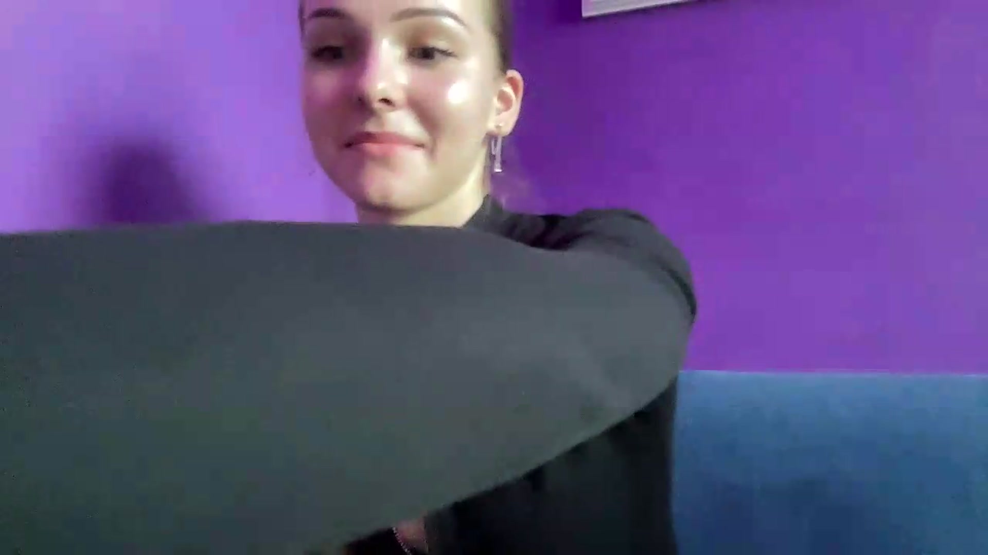 Gallery image thumbnail from FreyaPulse's myfreecams stream on, 05/28/2026, 13:04 image 8 of 20