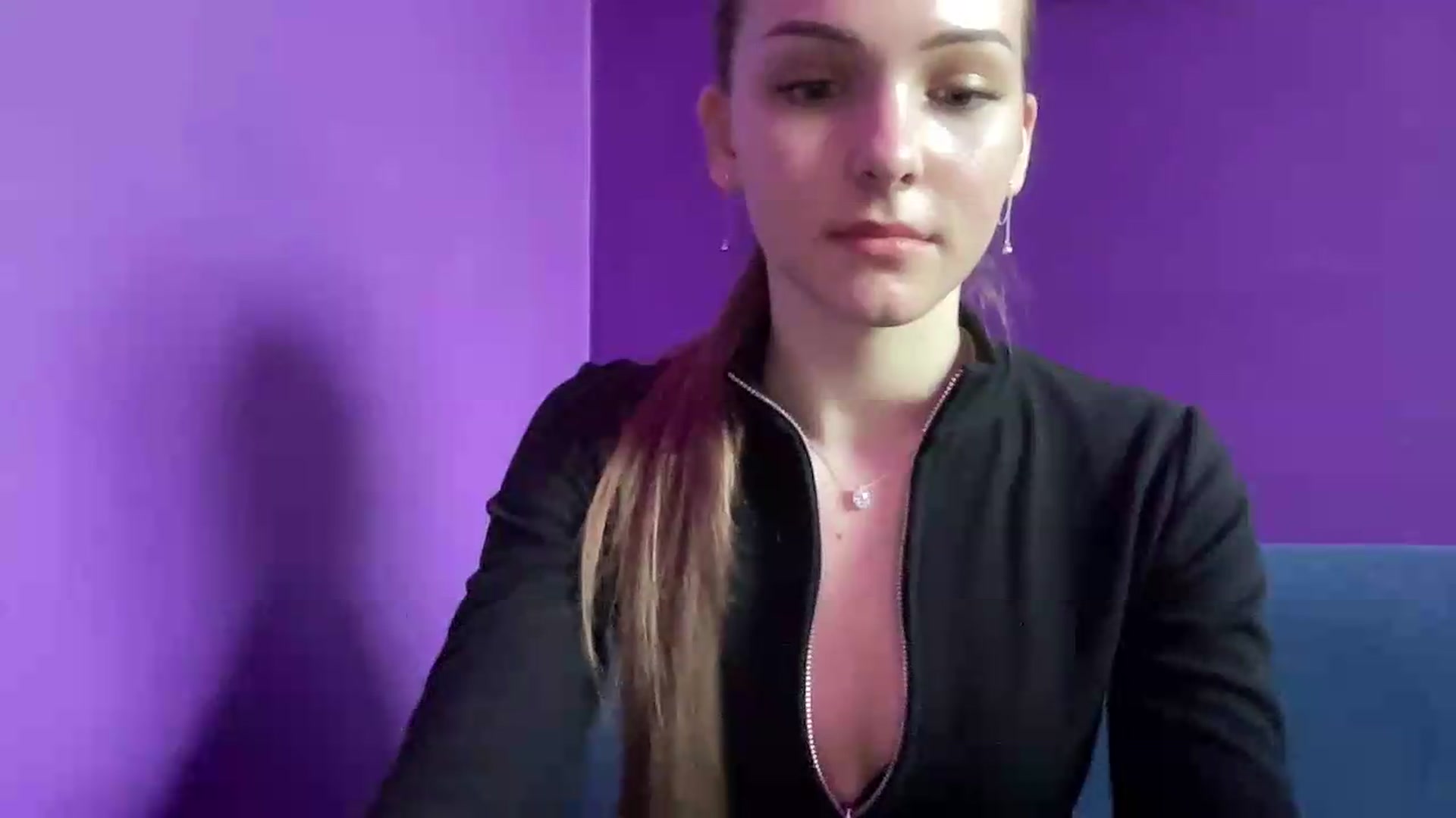 Gallery image thumbnail from FreyaPulse's myfreecams stream on, 05/28/2026, 13:04 image 10 of 20
