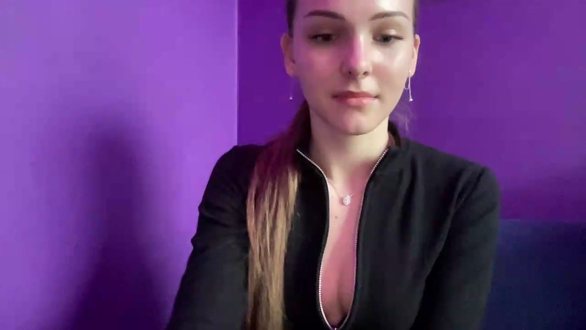 Gallery image thumbnail from FreyaPulse's myfreecams stream on, 05/28/2026, 13:04 image 4 of 20