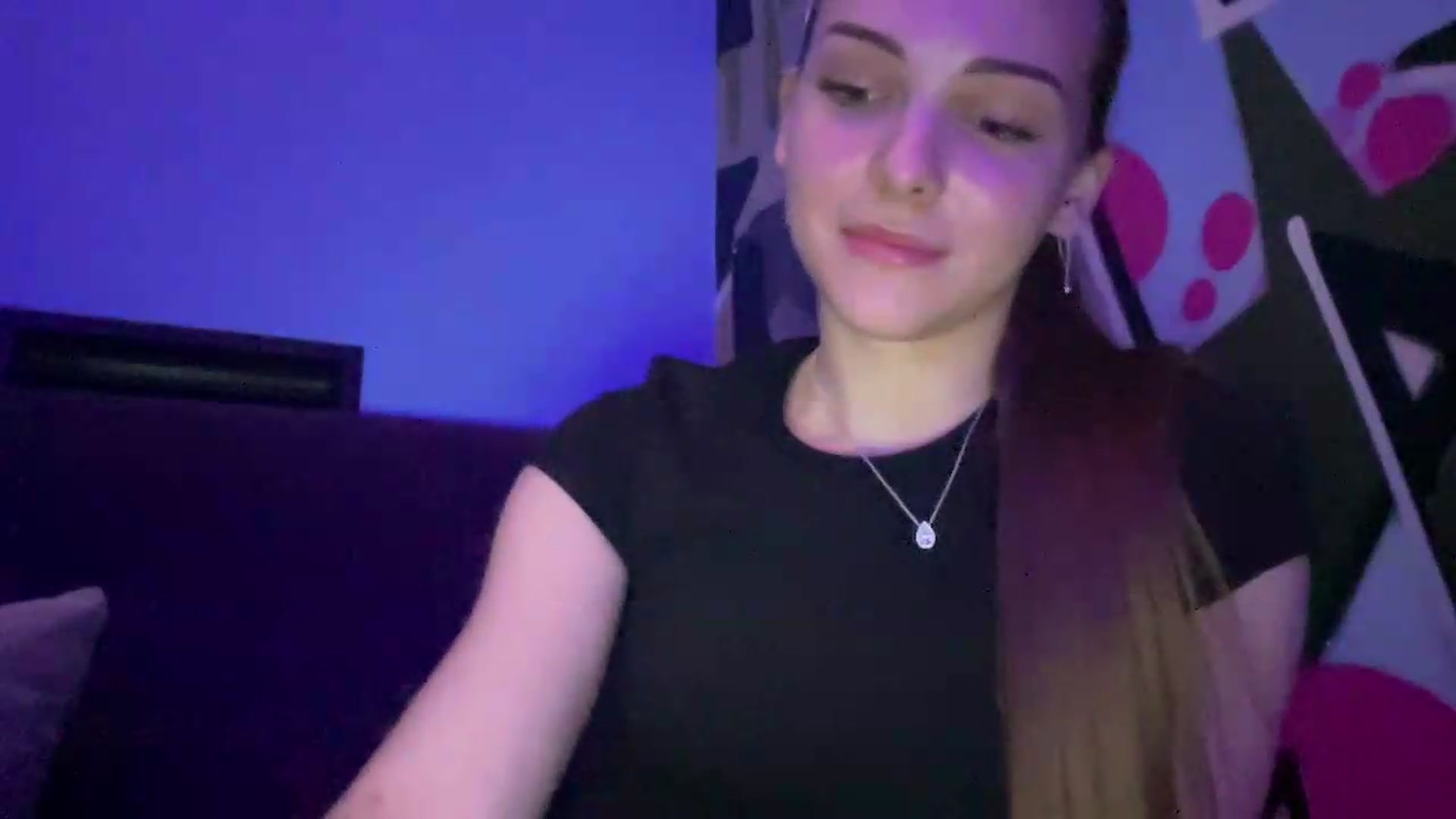 Gallery image thumbnail from FreyaPulse's myfreecams stream on, 06/07/2026, 14:26 image 6 of 20