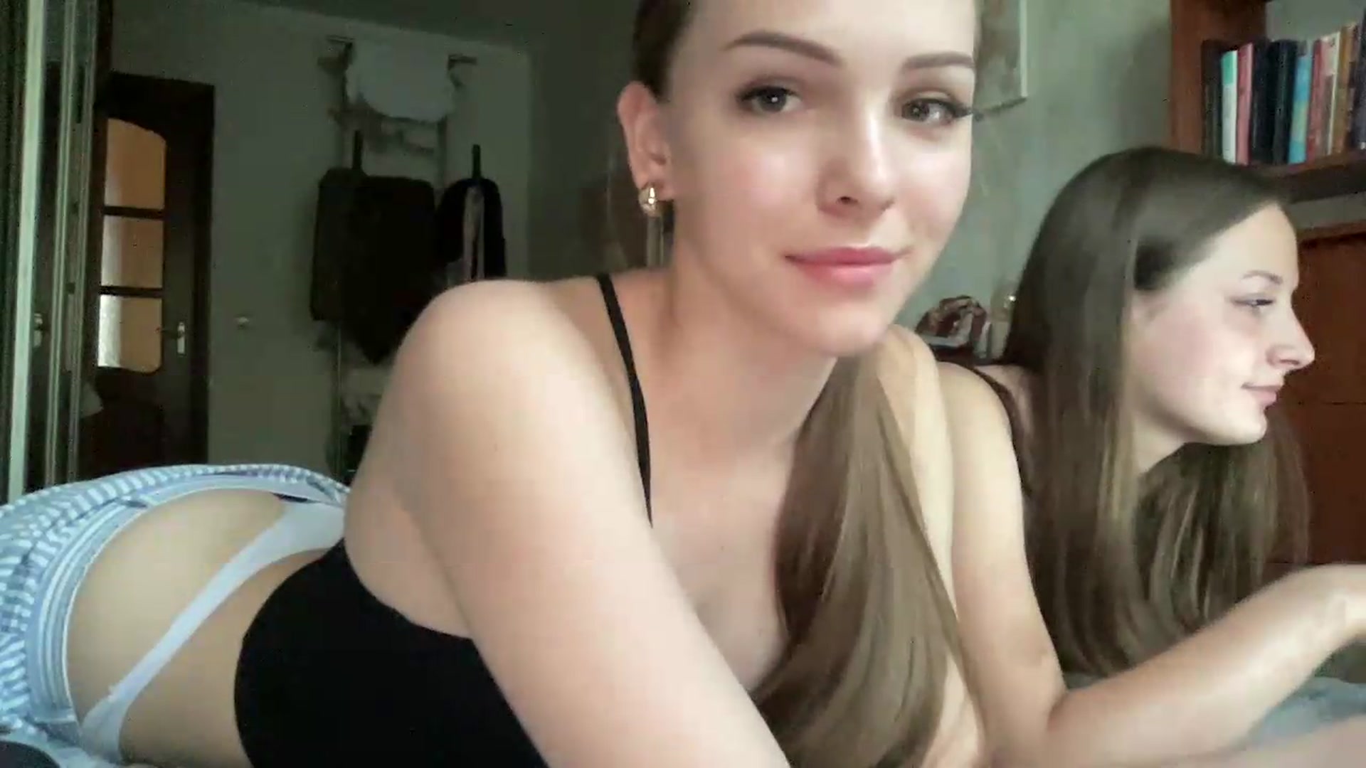 Gallery image thumbnail from FreyaPulse's myfreecams stream on, 06/25/2026, 18:00 image 7 of 20