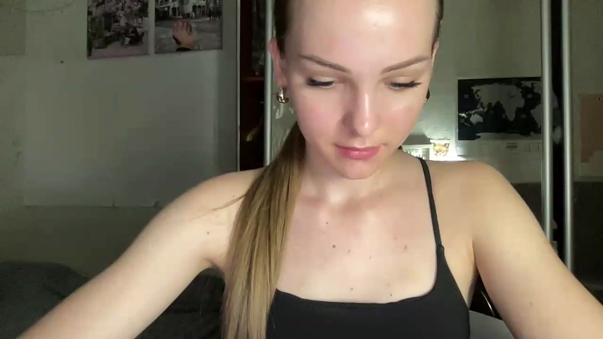 Gallery image thumbnail from FreyaPulse's myfreecams stream on, 06/25/2026, 19:43 image 2 of 20