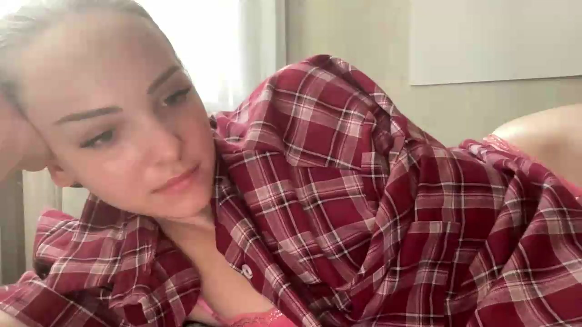 Gallery image thumbnail from FreyaPulse's myfreecams stream on, 06/26/2026, 16:26 image 9 of 20