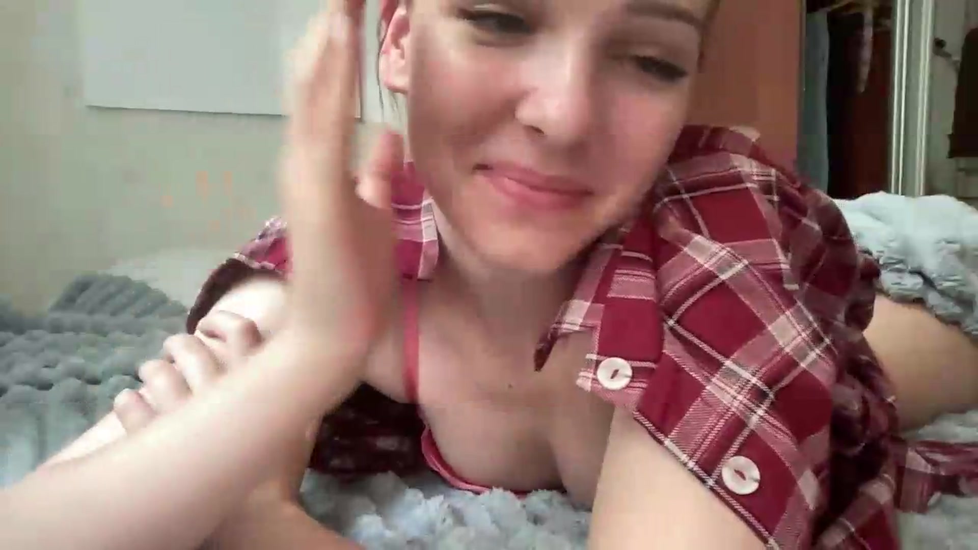 Gallery image thumbnail from FreyaPulse's myfreecams stream on, 06/26/2026, 16:26 image 20 of 20