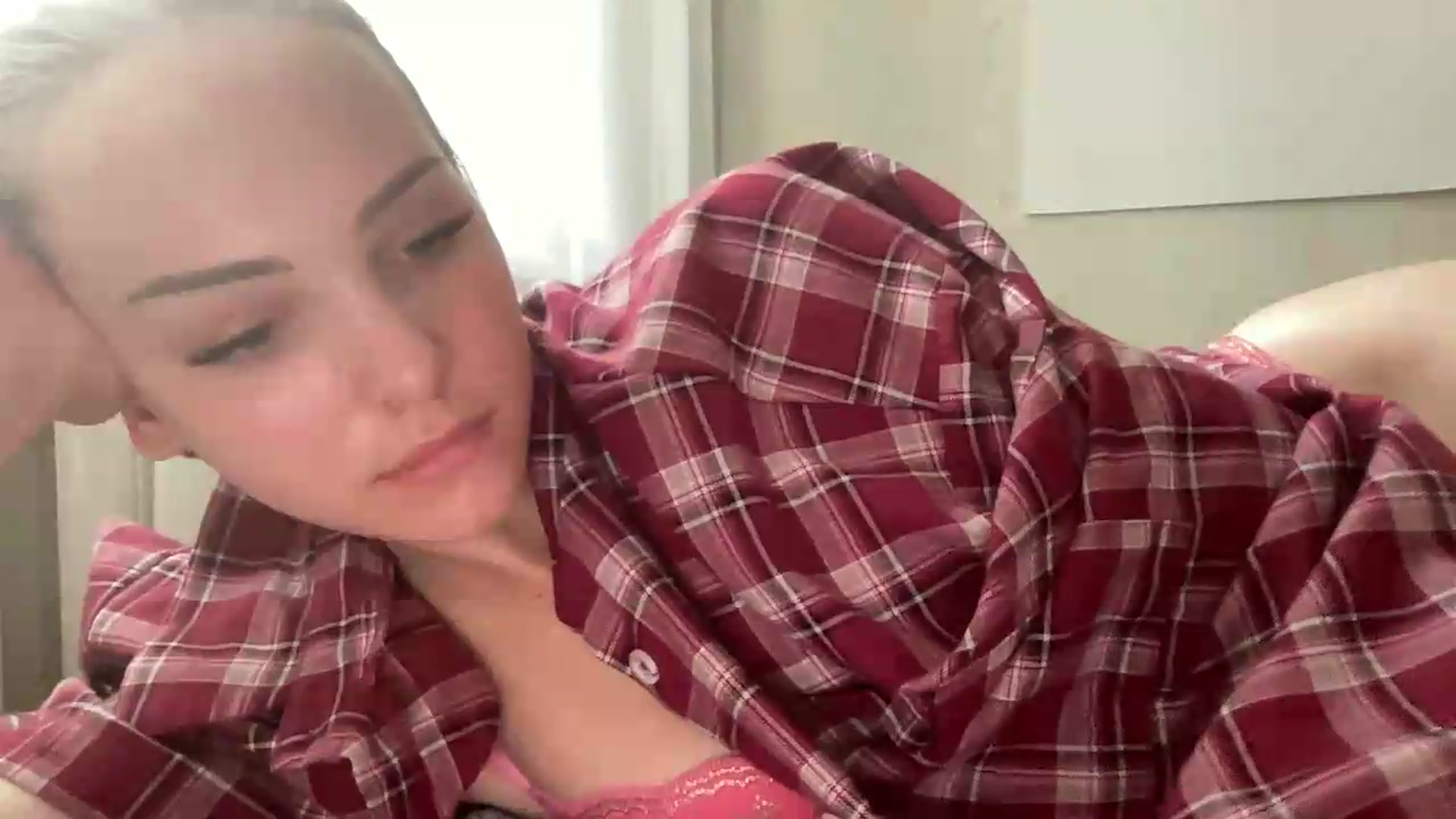 Gallery image thumbnail from FreyaPulse's myfreecams stream on, 06/26/2026, 16:26 image 7 of 20