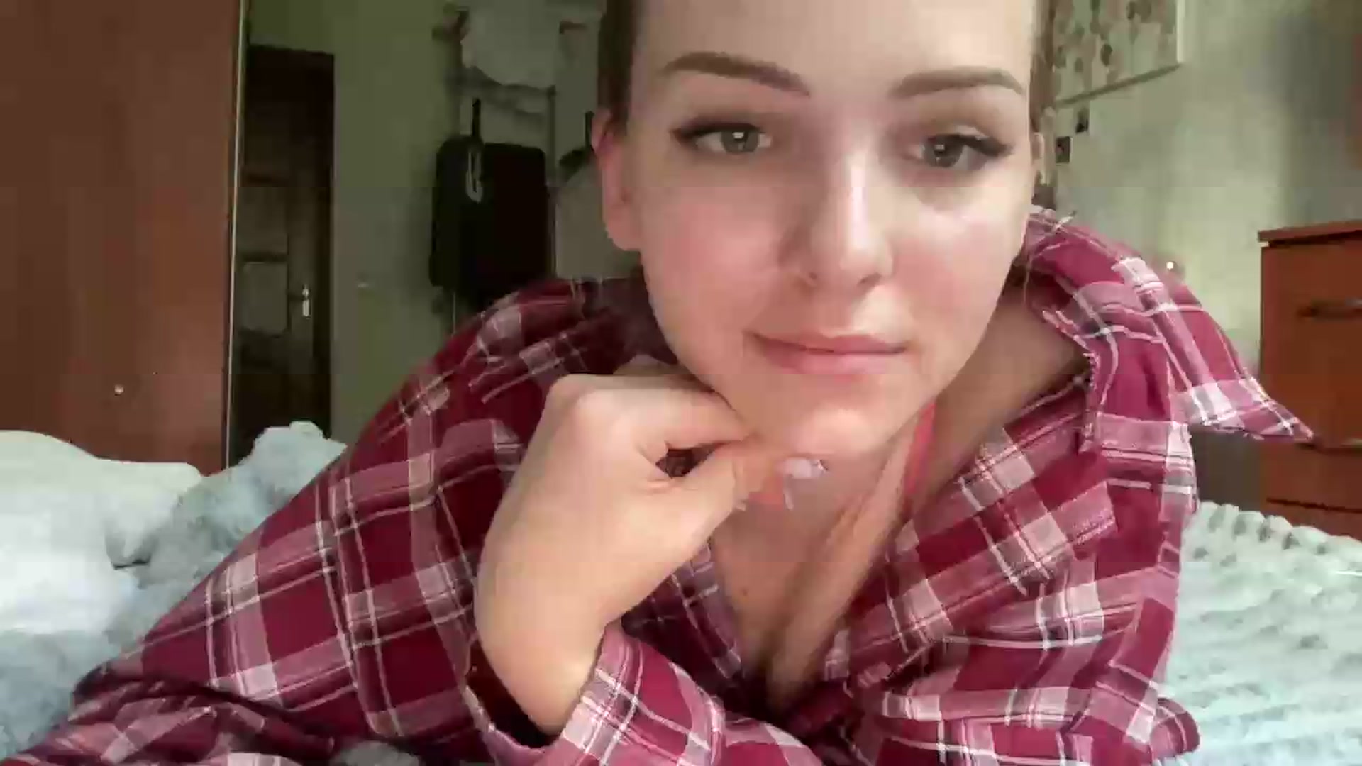 Gallery image thumbnail from FreyaPulse's myfreecams stream on, 06/26/2026, 16:42 image 7 of 20