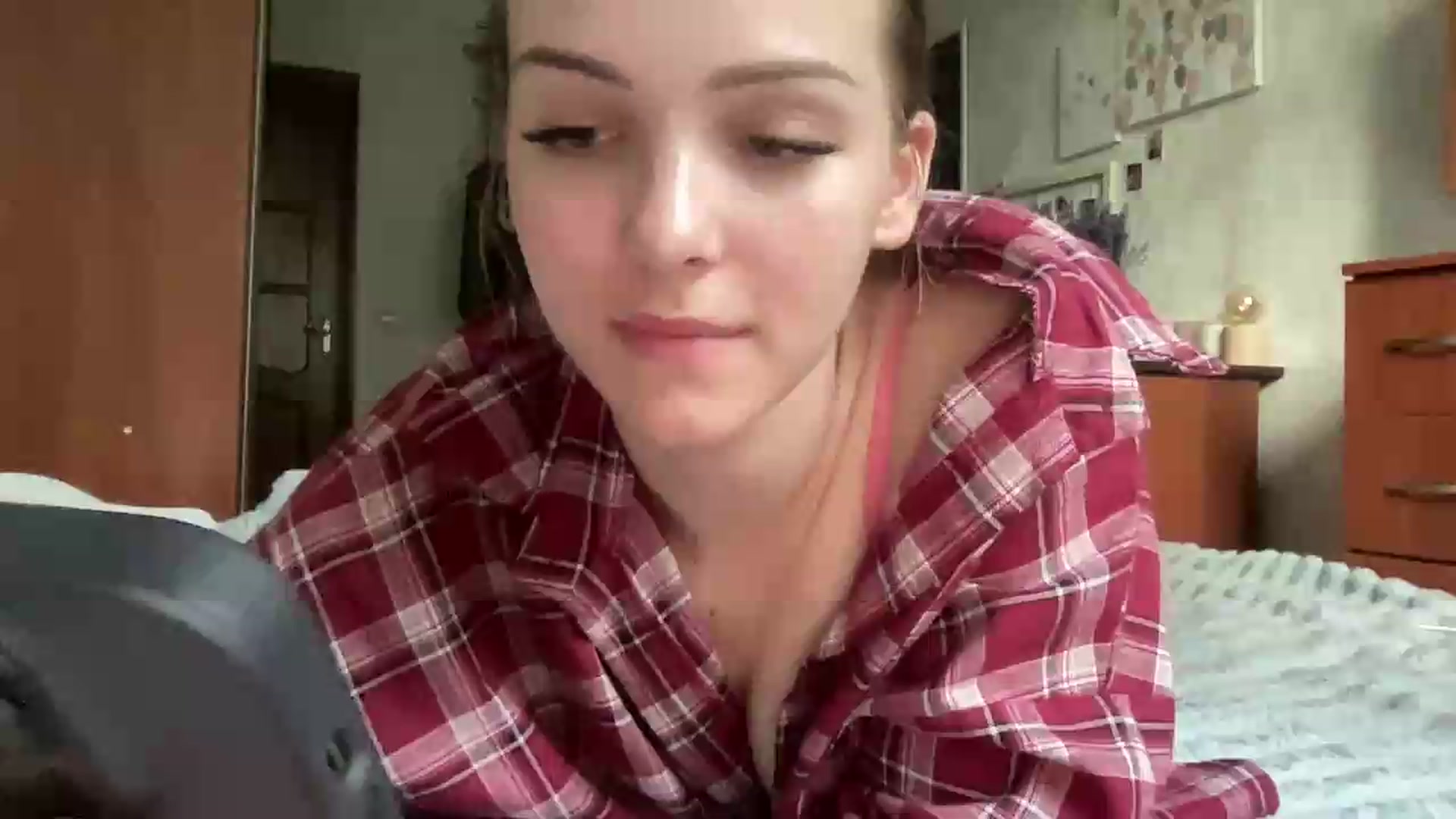 Gallery image thumbnail from FreyaPulse's myfreecams stream on, 06/26/2026, 16:42 image 2 of 20