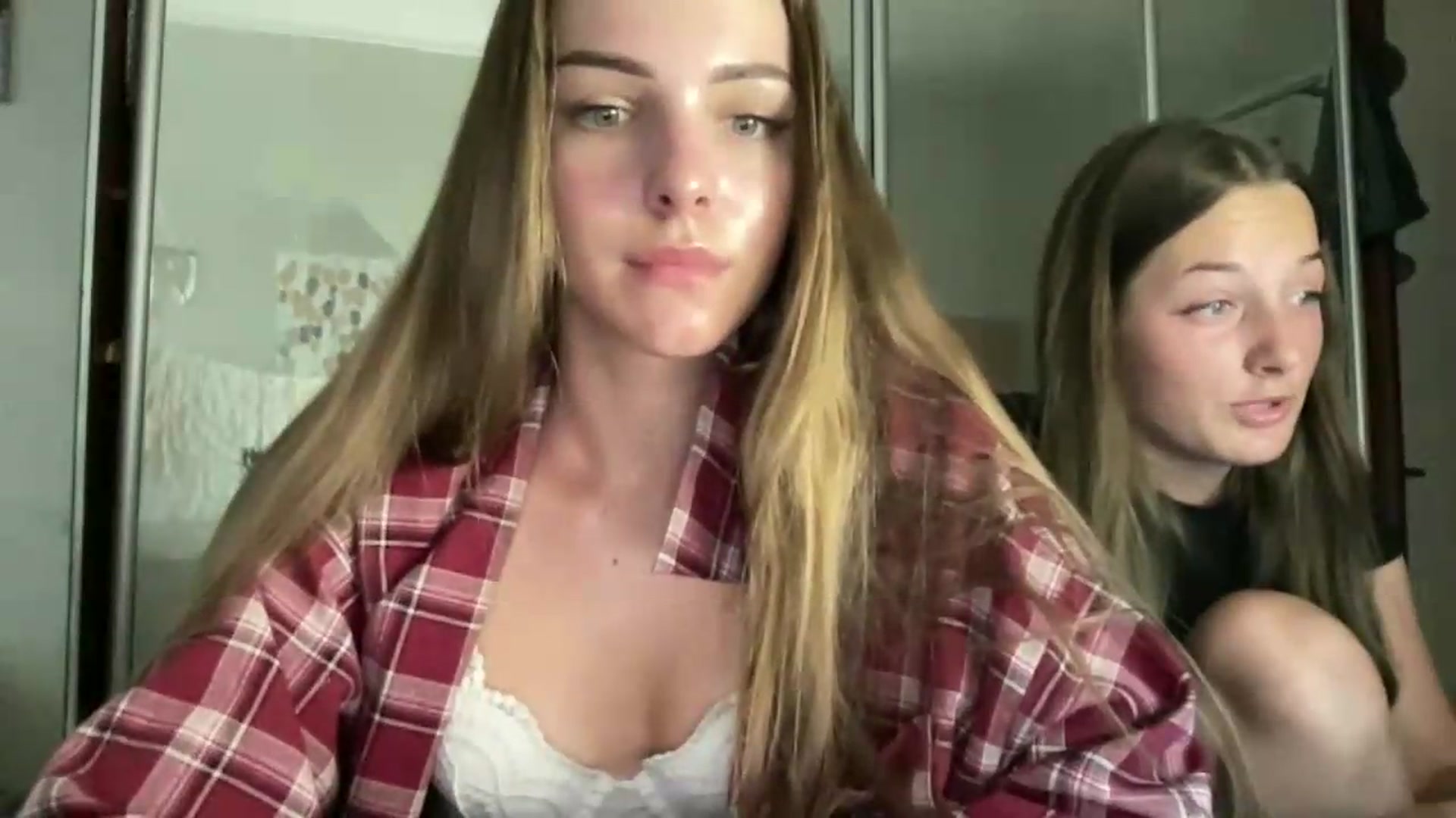 Gallery image thumbnail from FreyaPulse's myfreecams stream on, 07/08/2026, 17:39 image 3 of 20